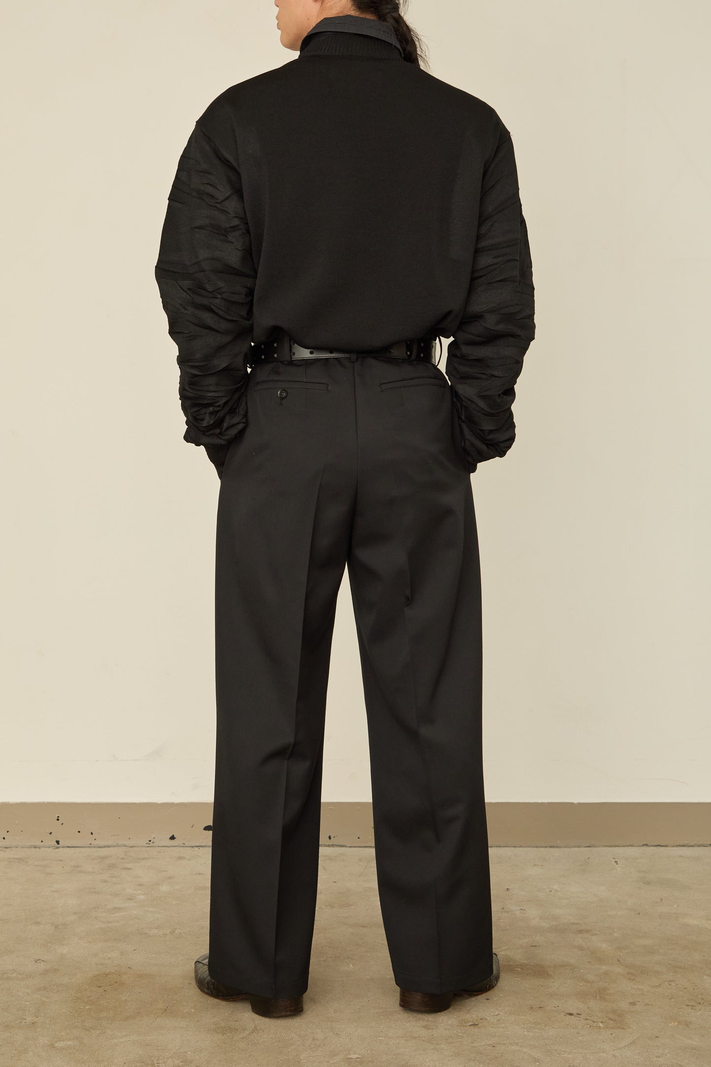i'm here :  UN(I)FORM PANTS : / BLACK