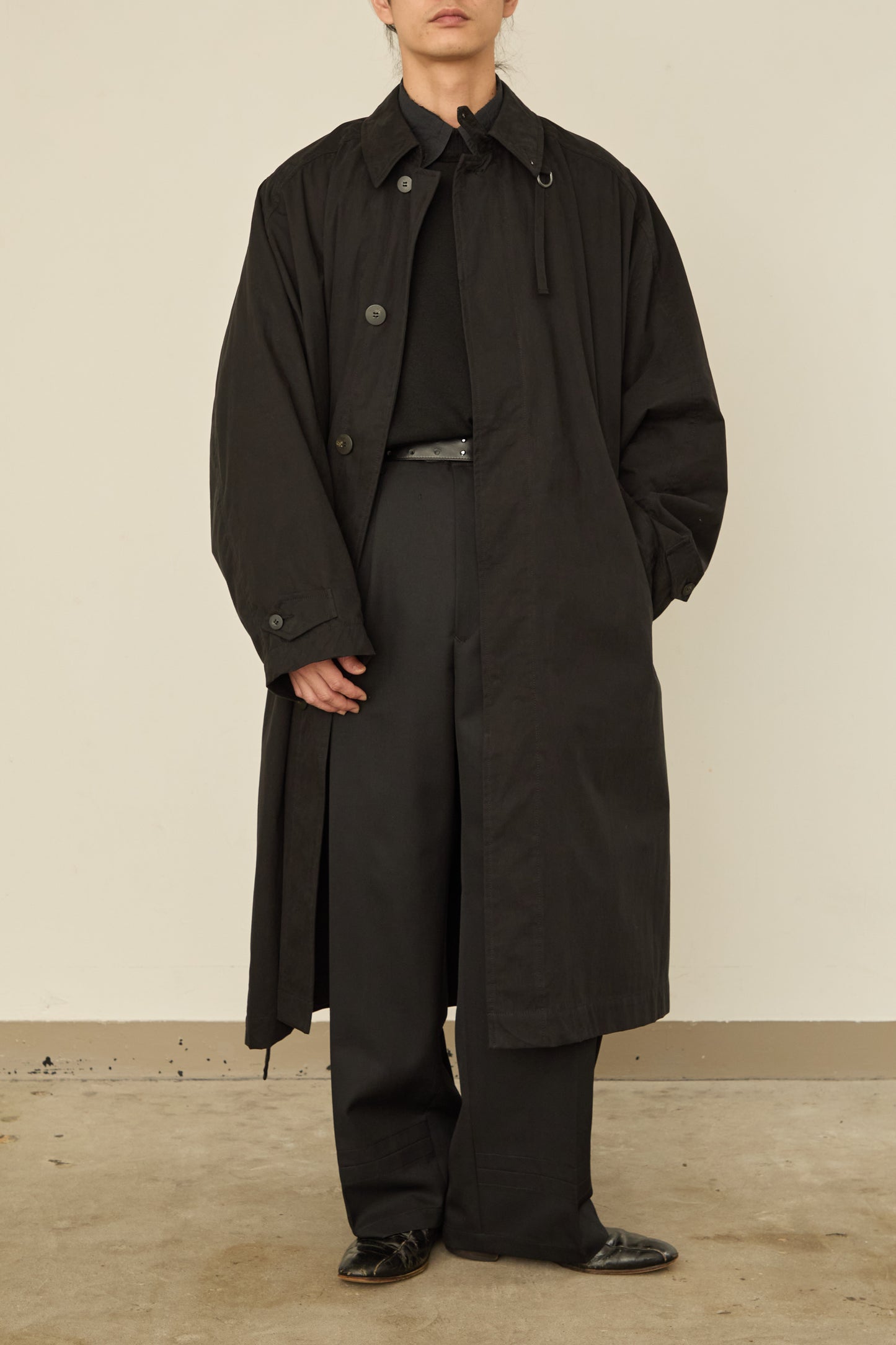 i'm here : HAOLI TRENCH COAT : / BLACK