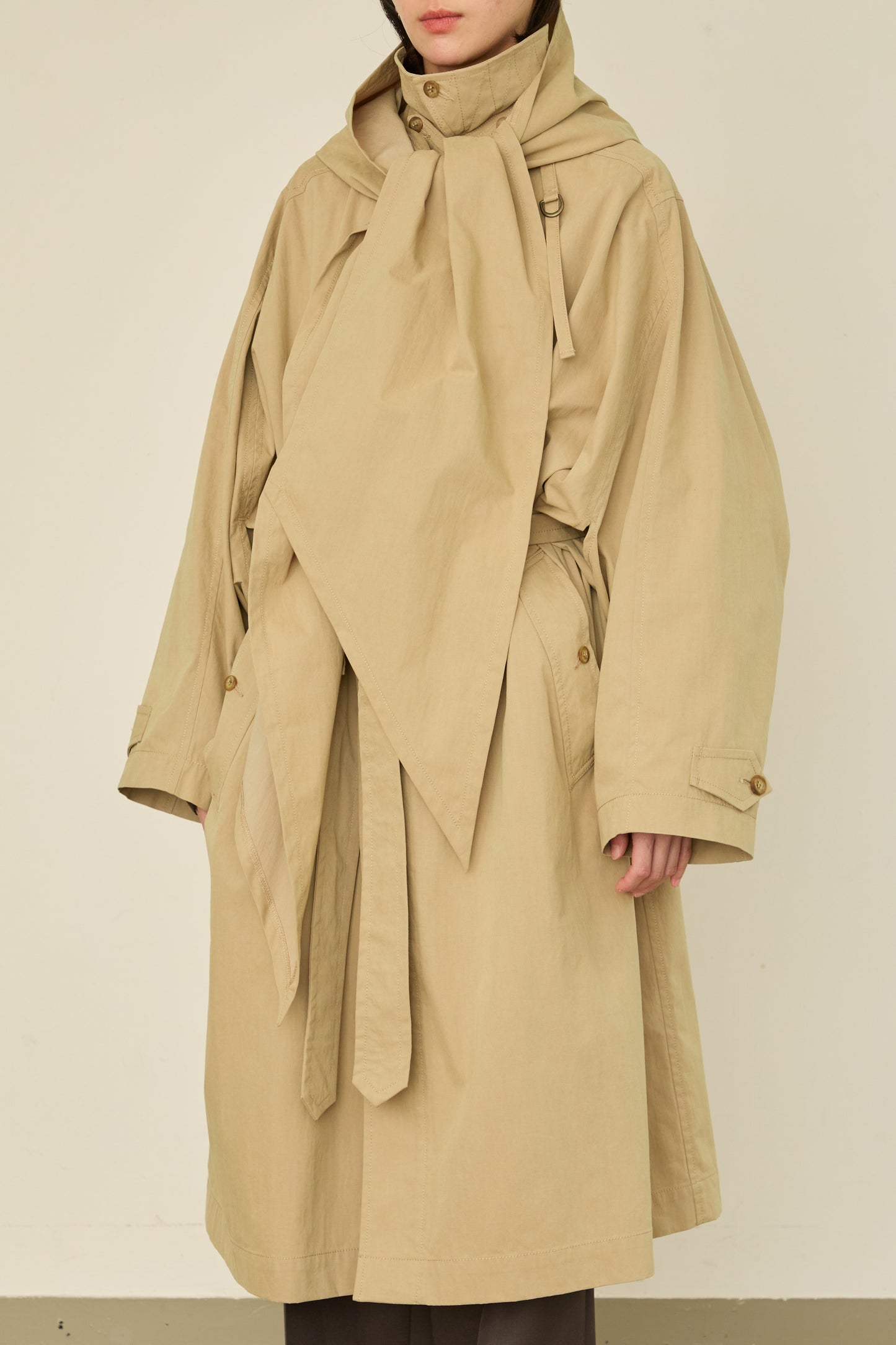 i'm here : HAOLI TRENCH COAT : / BEIGE
