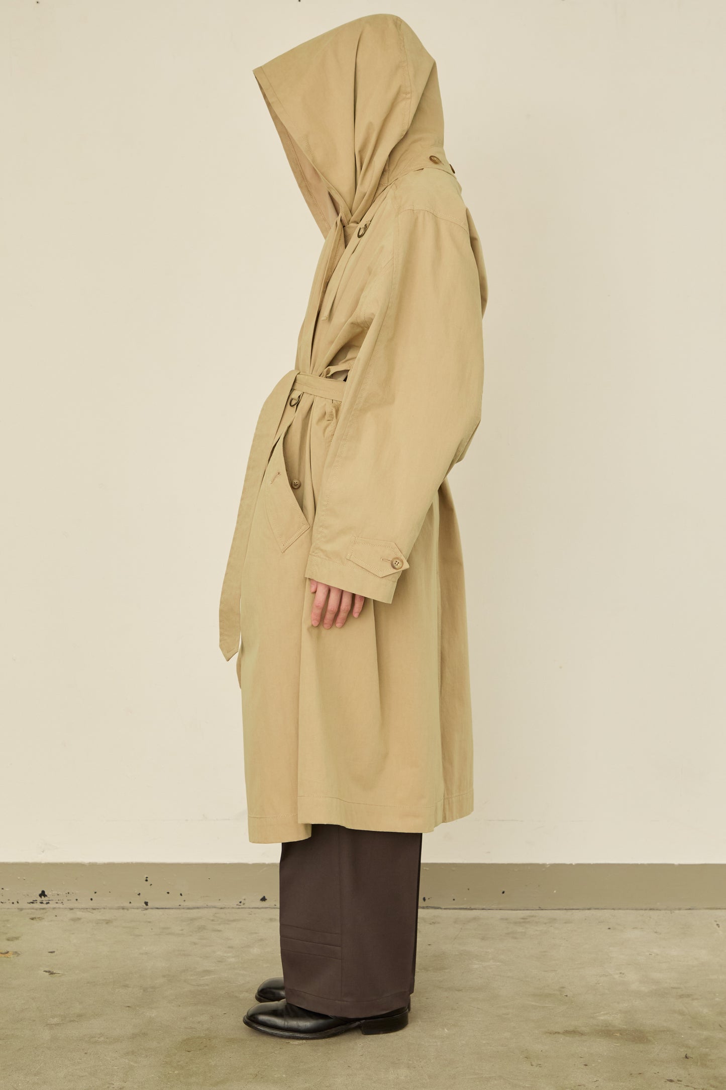 i'm here : HAOLI TRENCH COAT : / BEIGE