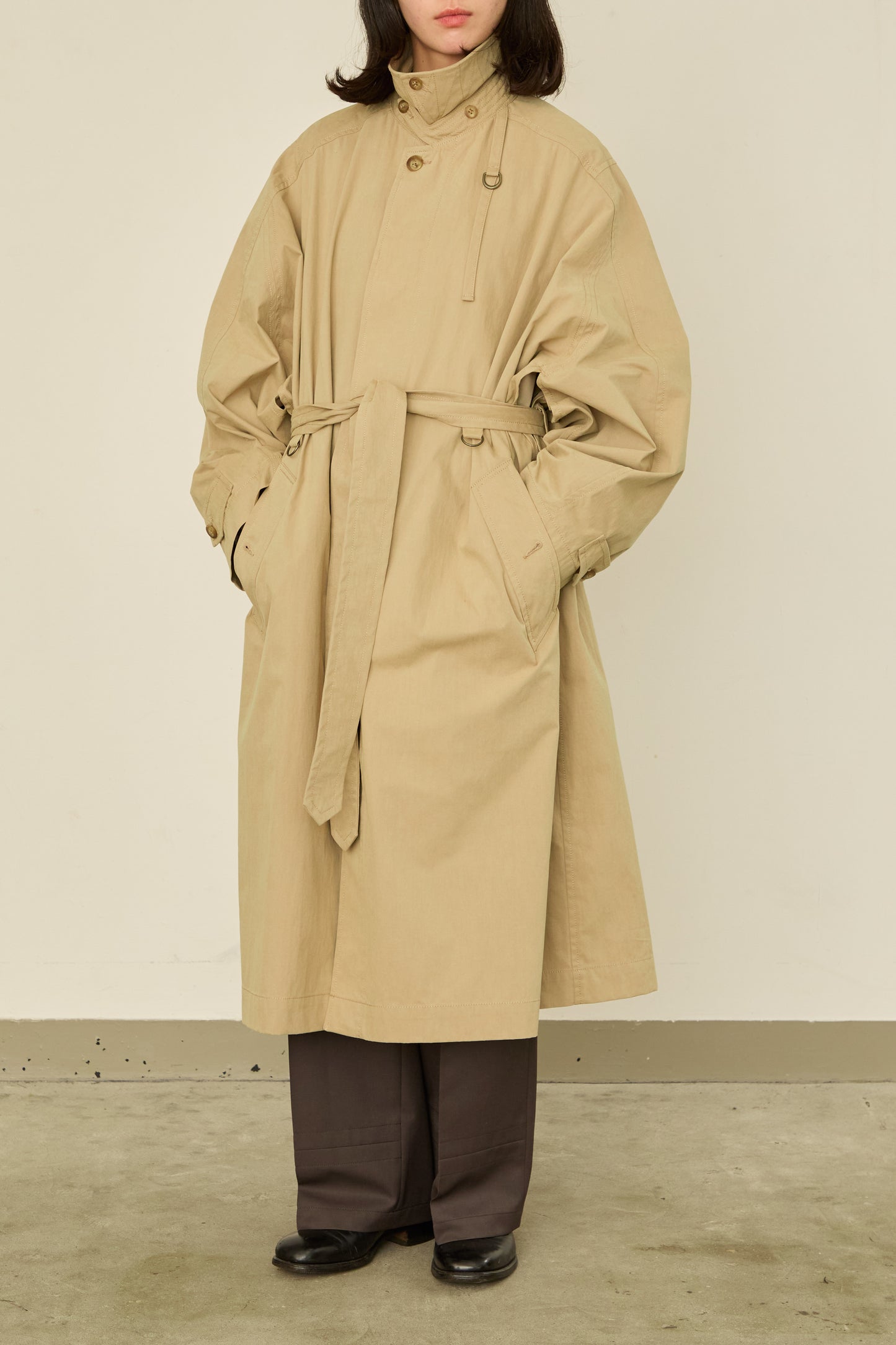 i'm here : HAOLI TRENCH COAT : / BEIGE