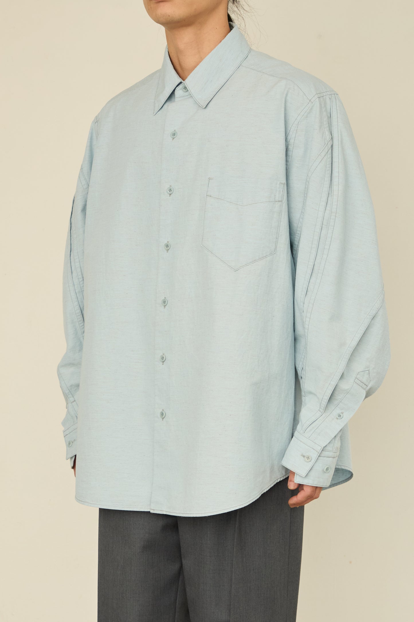 i'm here : " TWIST " SLEEVE SHIRT : / L.BLUE