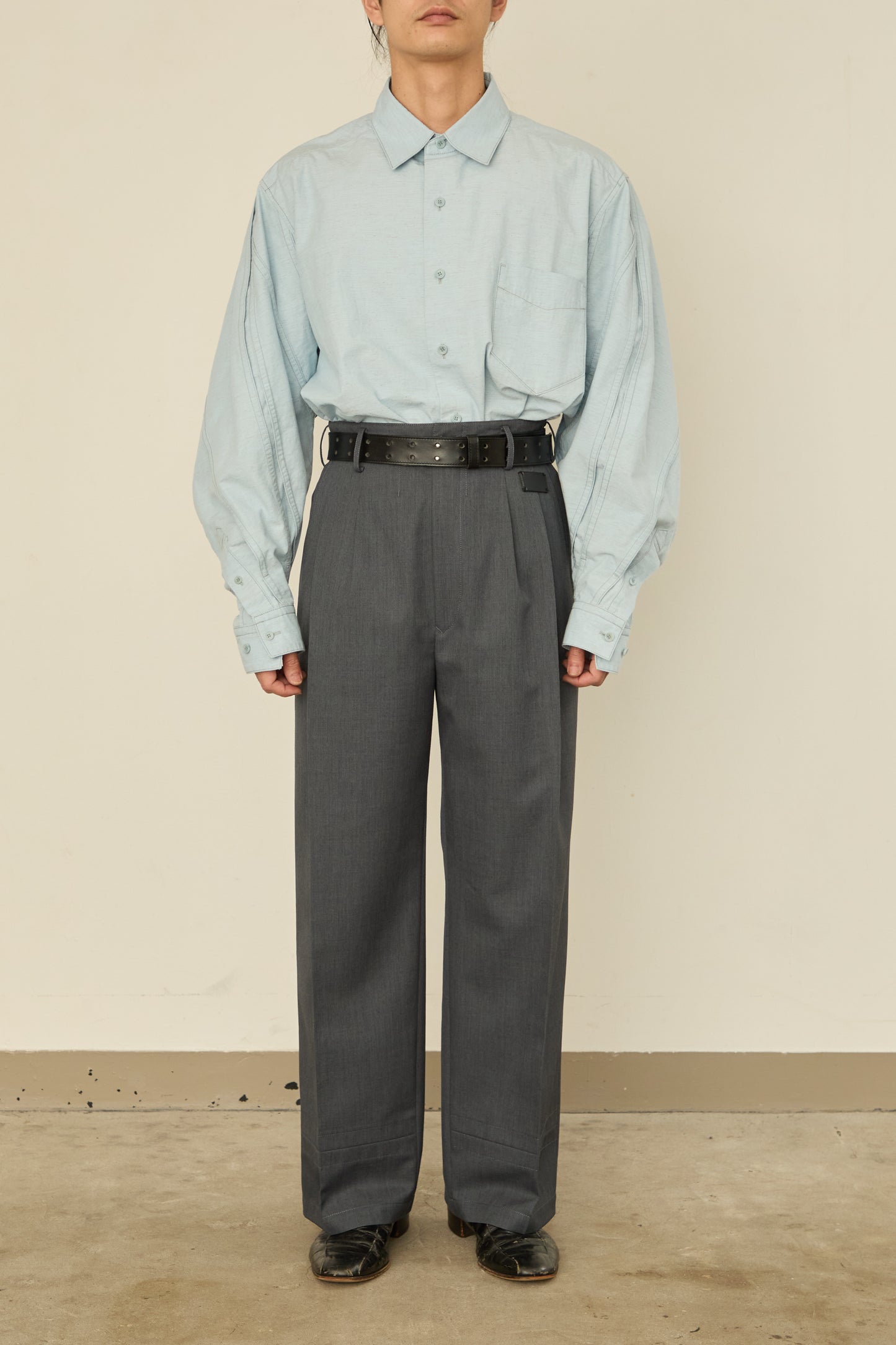 i'm here :  UN(I)FORM PANTS : / GRAY