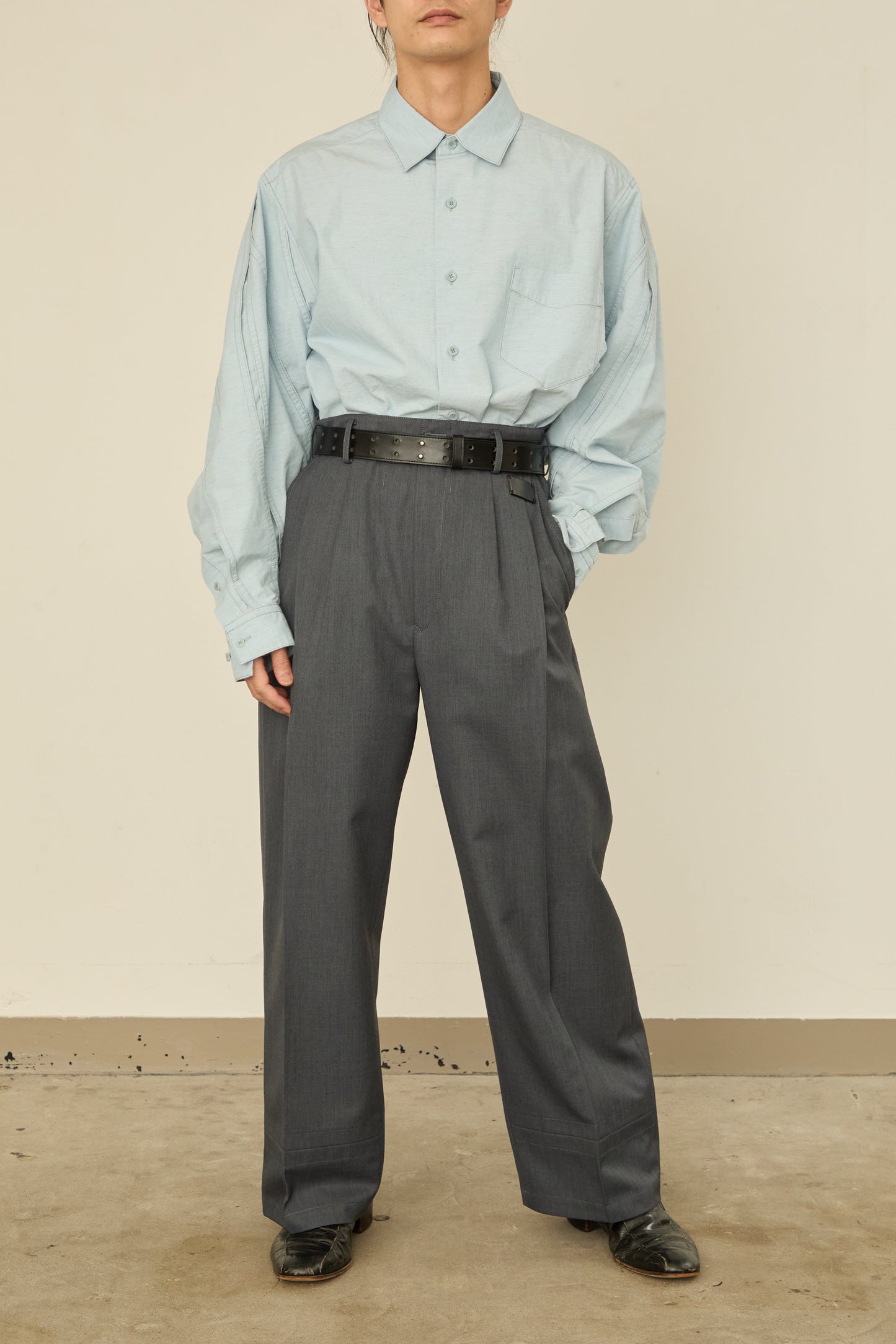 i'm here :  UN(I)FORM PANTS : / GRAY