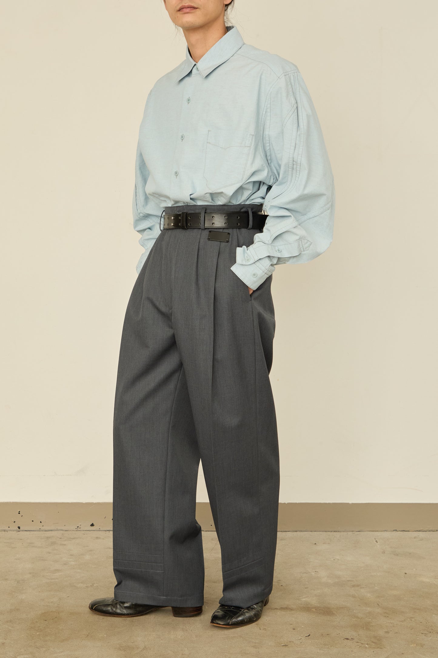 i'm here :  UN(I)FORM PANTS : / GRAY