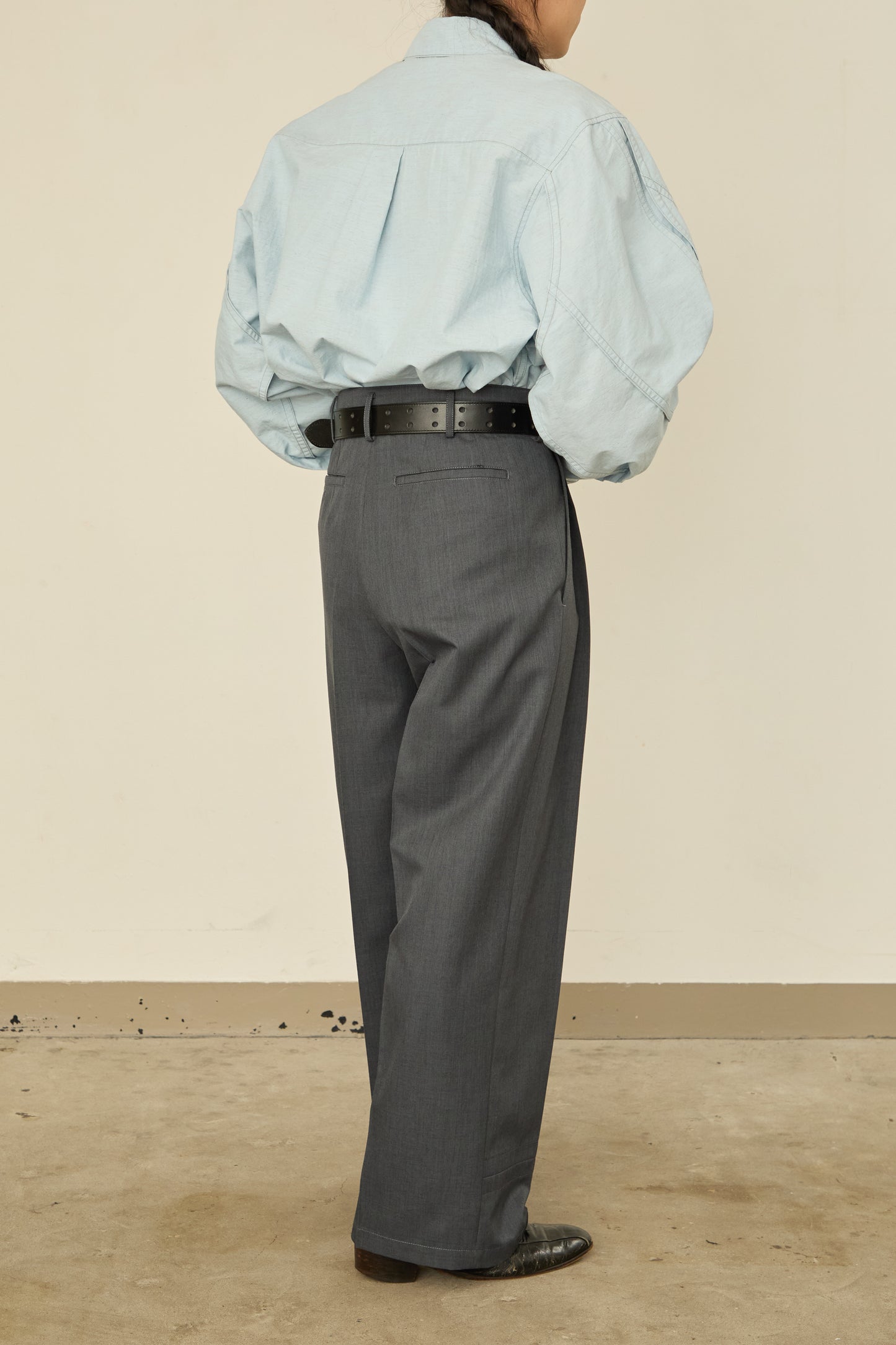i'm here :  UN(I)FORM PANTS : / GRAY
