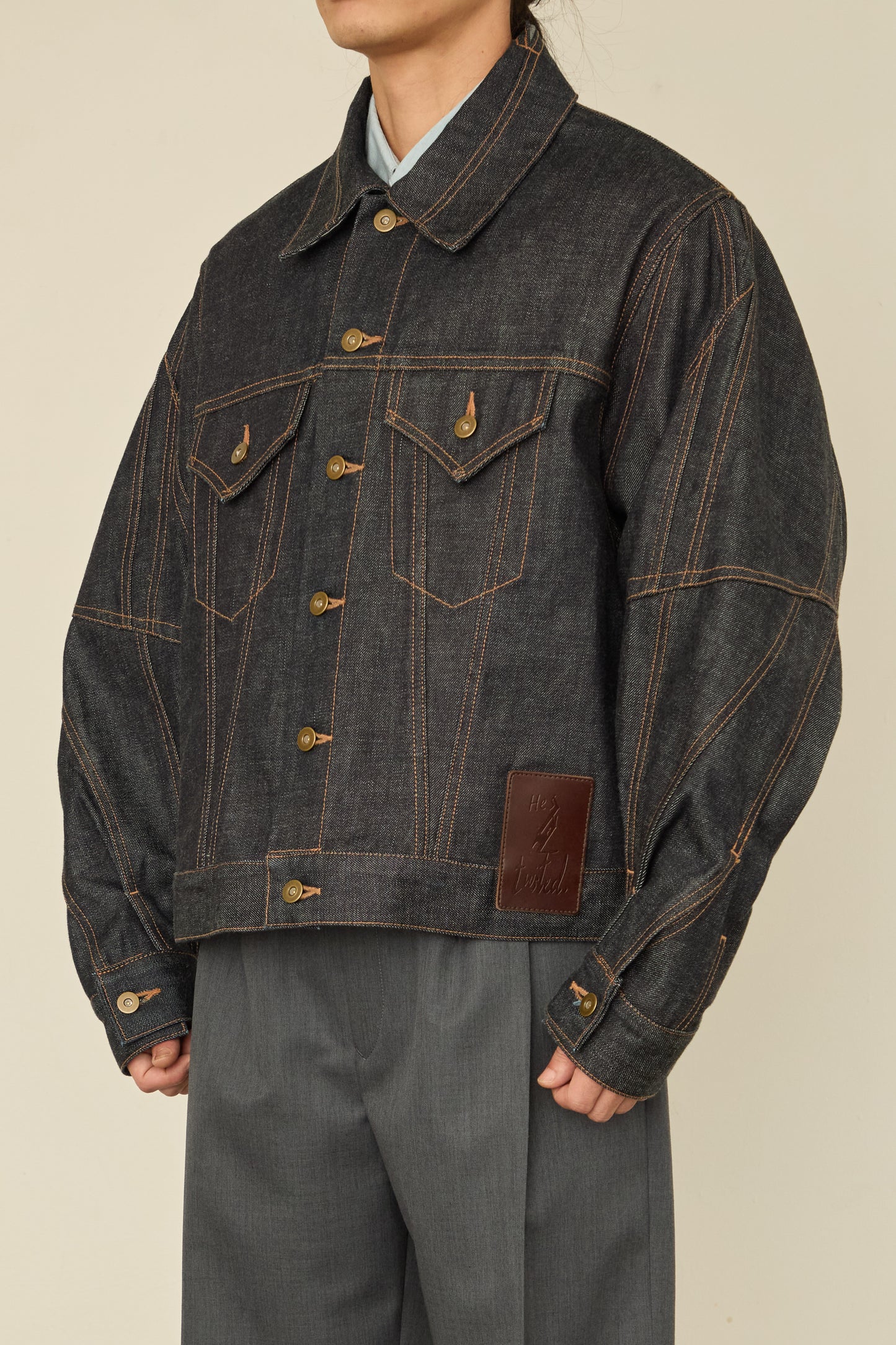 i'm here : " TWIST " SLEEVE DENIM JACKET : / NAVY（RIGID)