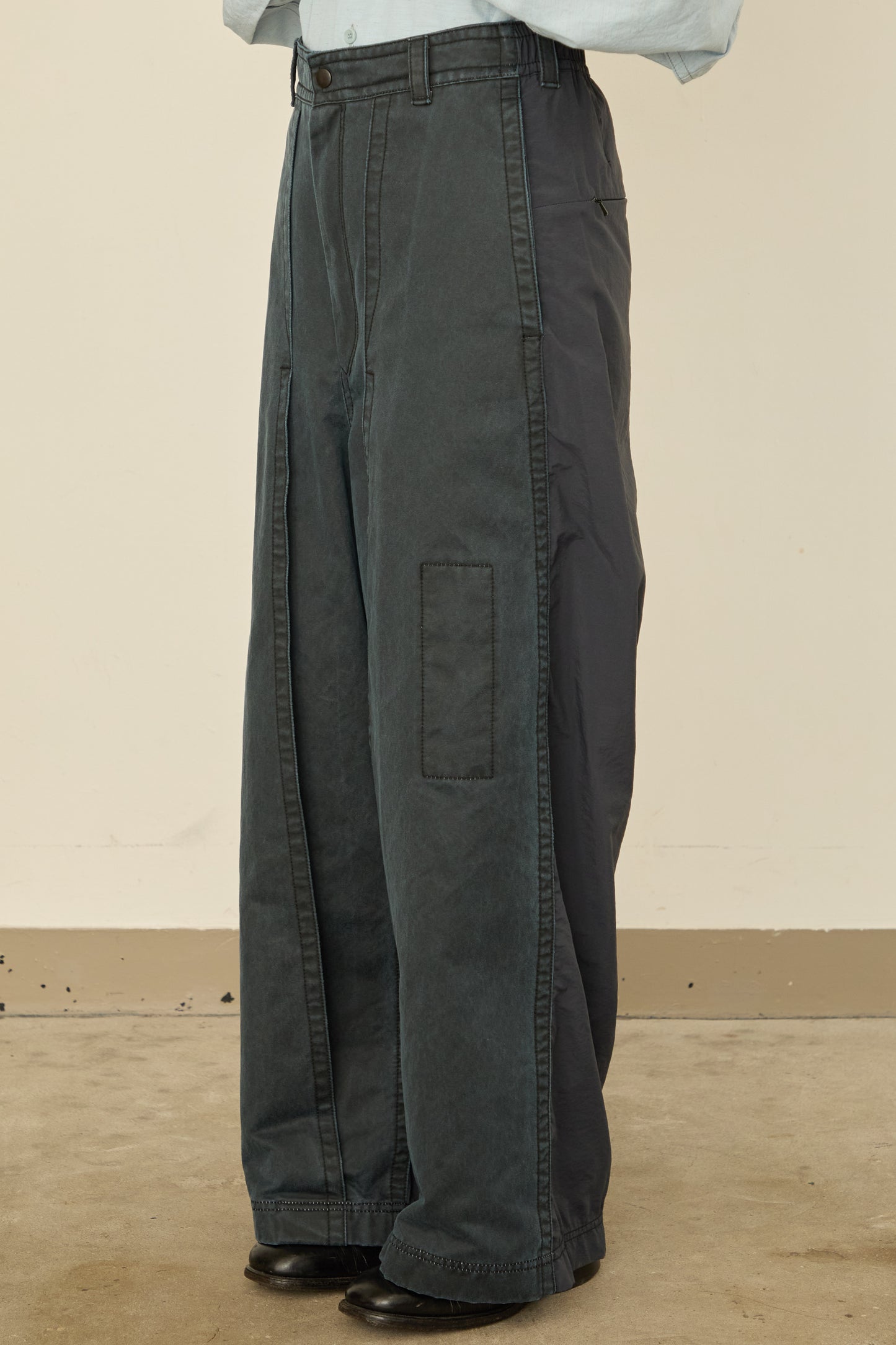 i'm here : " DOCKING " PANTS : / BLACK