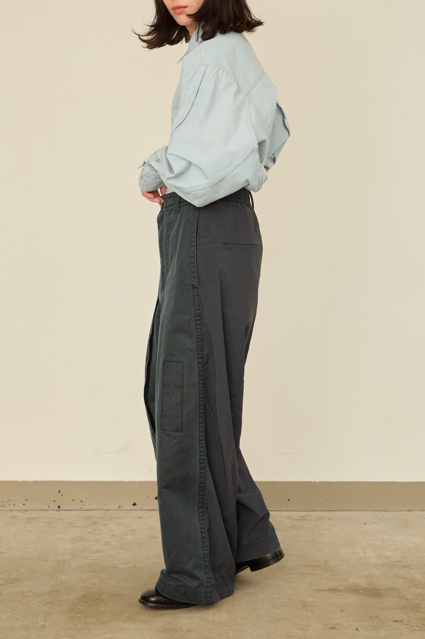 i'm here : " DOCKING " PANTS : / BLACK
