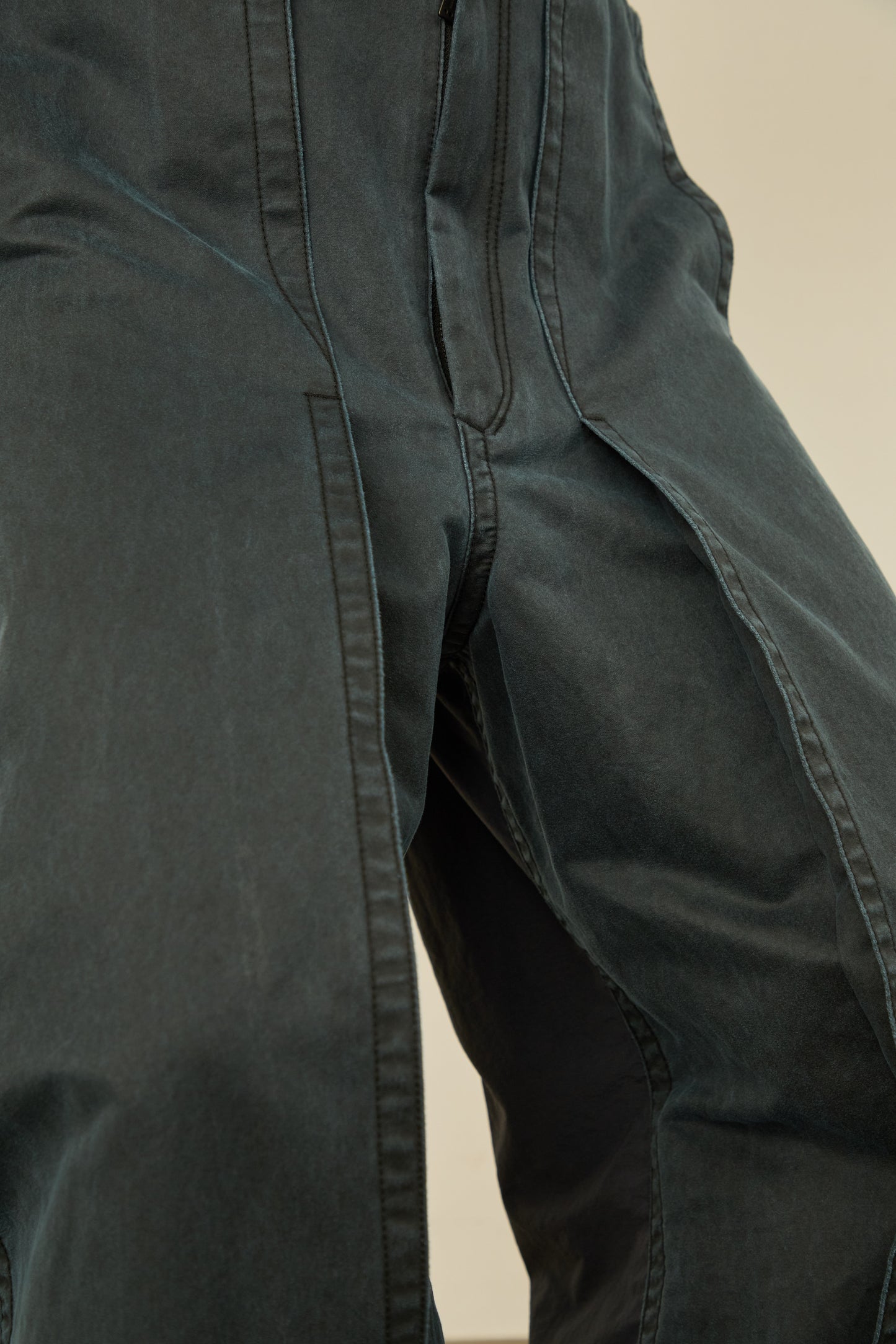 i'm here : " DOCKING " PANTS : / BLACK