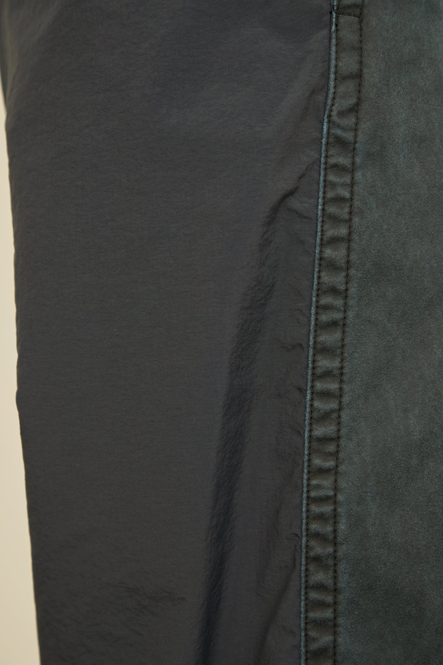 i'm here : " DOCKING " PANTS : / BLACK