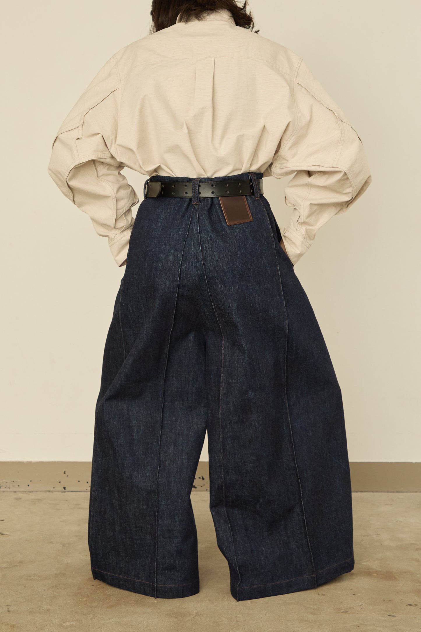 i'm here : " BOX " DENIM PANTS : / BLUE