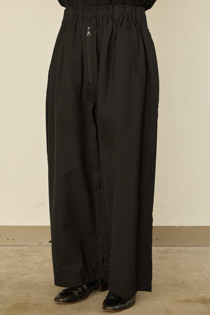 i'm here : " SLIT " PANTS :  / BLACK