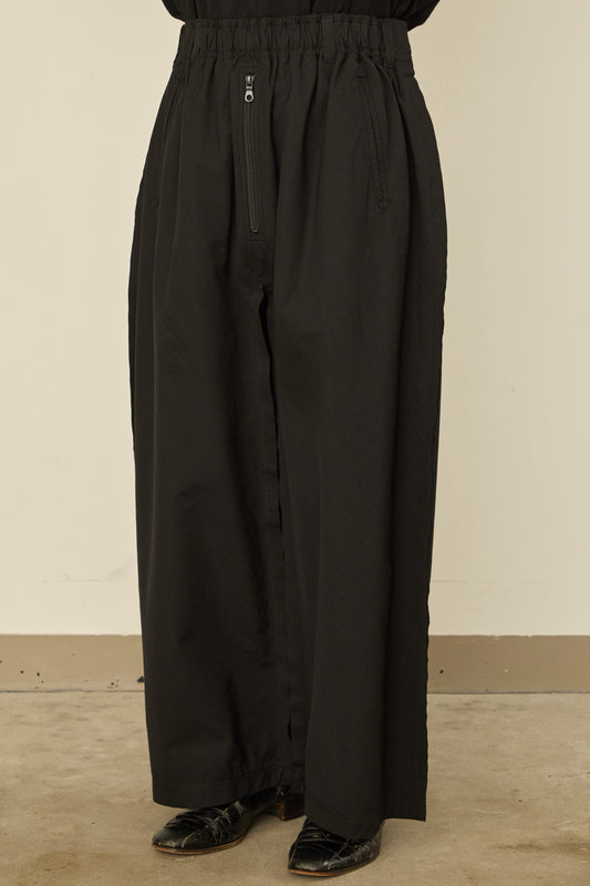 i'm here : " SLIT " PANTS :  / BLACK