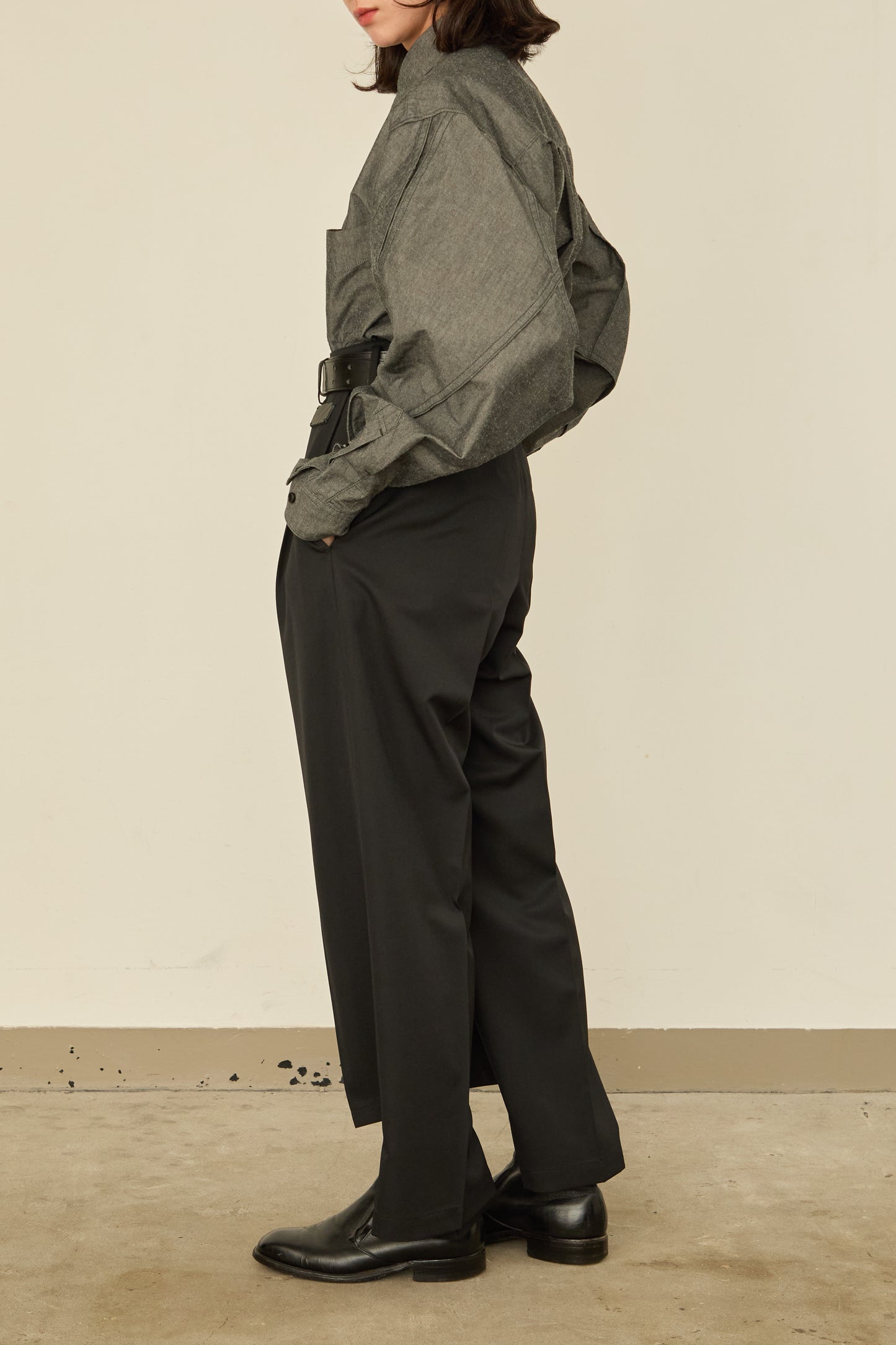 UN(I)FORM " SLIT " PANTS : / BLACK