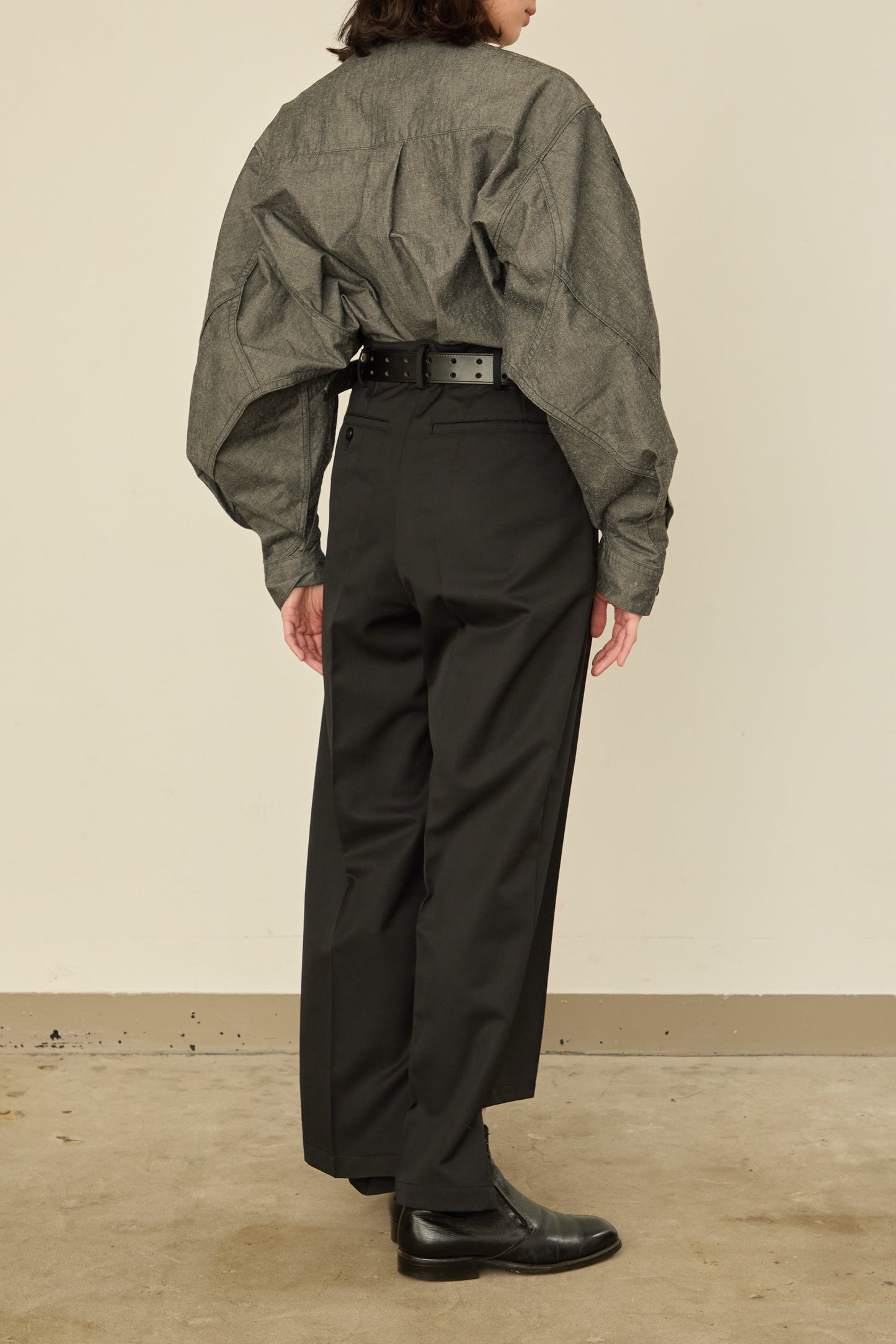 UN(I)FORM " SLIT " PANTS : / BLACK
