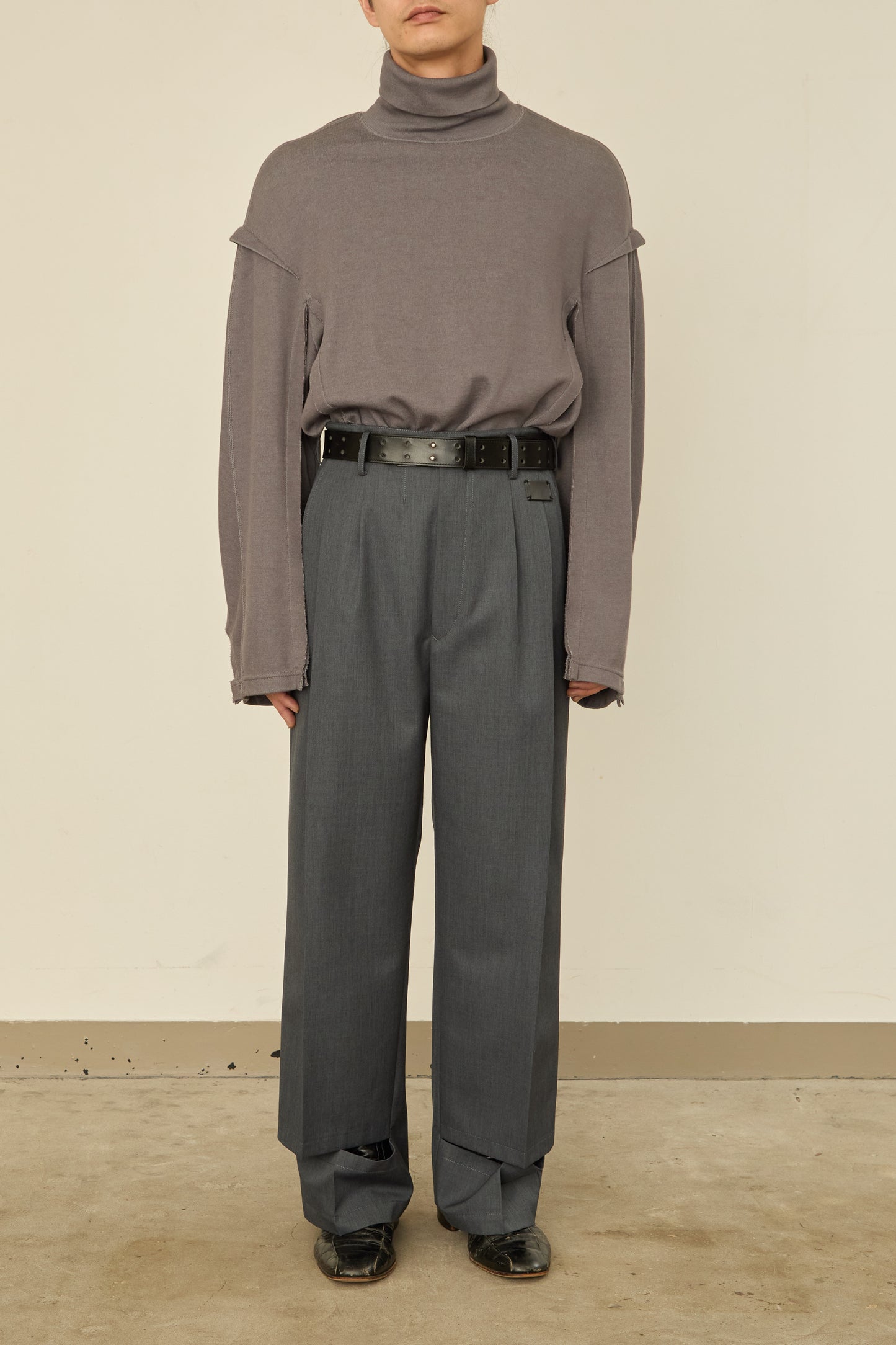 UN(I)FORM " SLIT " PANTS : / GRAY
