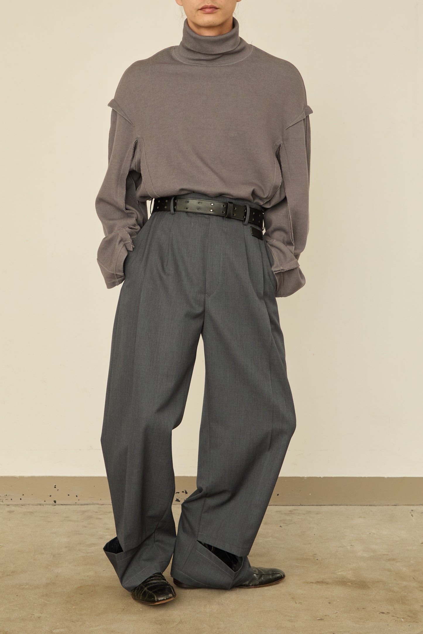 UN(I)FORM " SLIT " PANTS : / GRAY