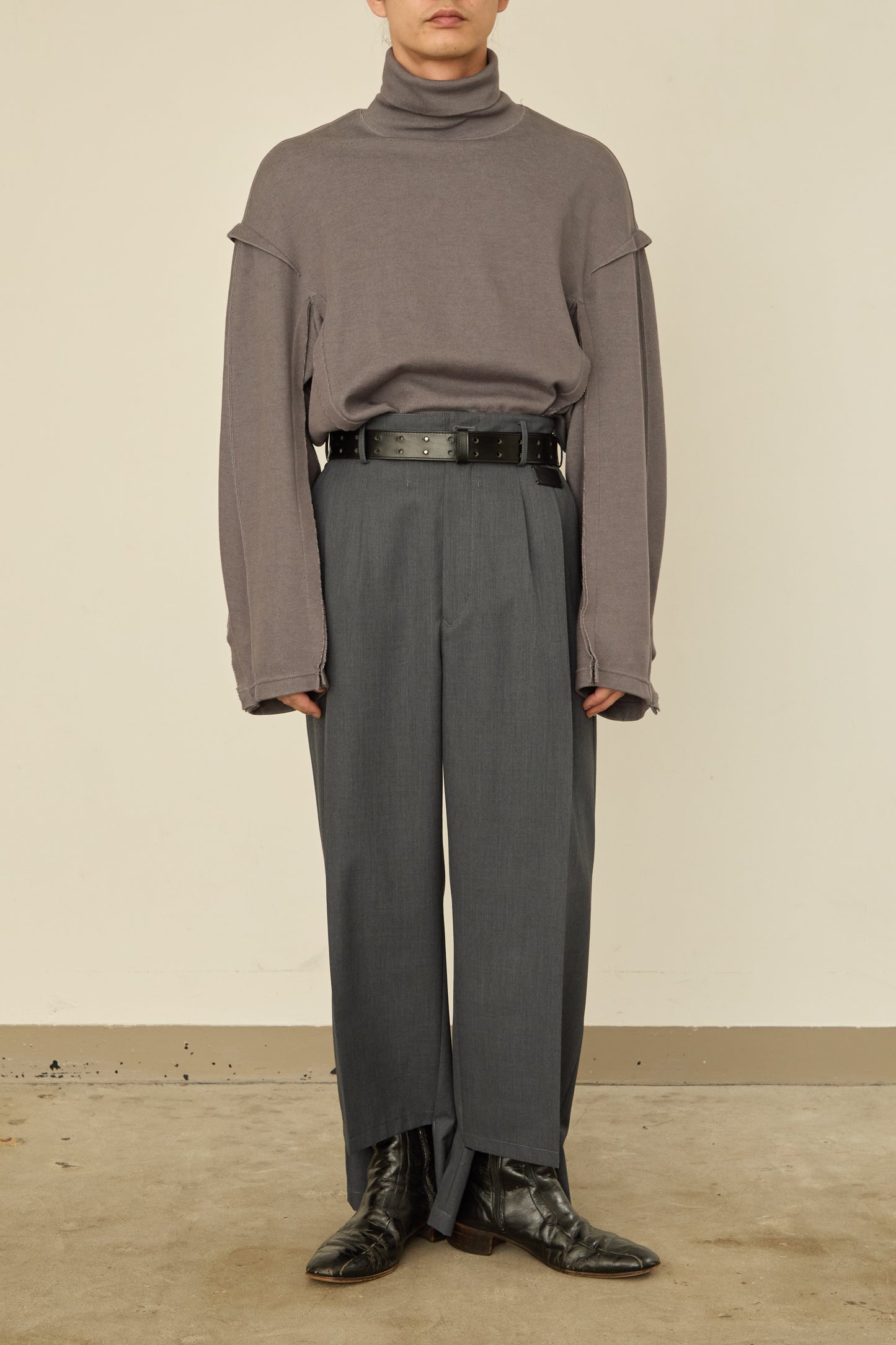 UN(I)FORM " SLIT " PANTS : / GRAY