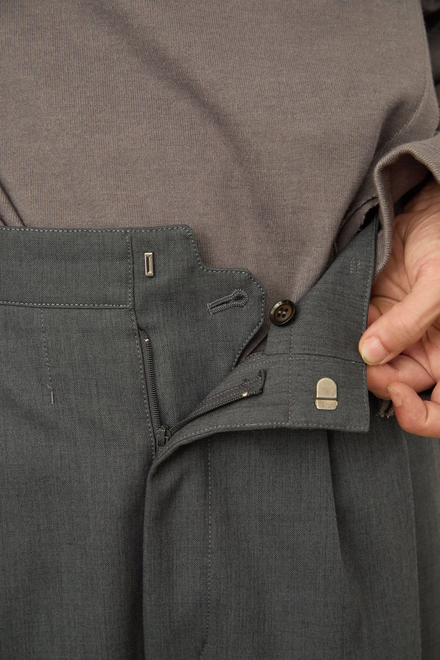 UN(I)FORM " SLIT " PANTS : / BROWN