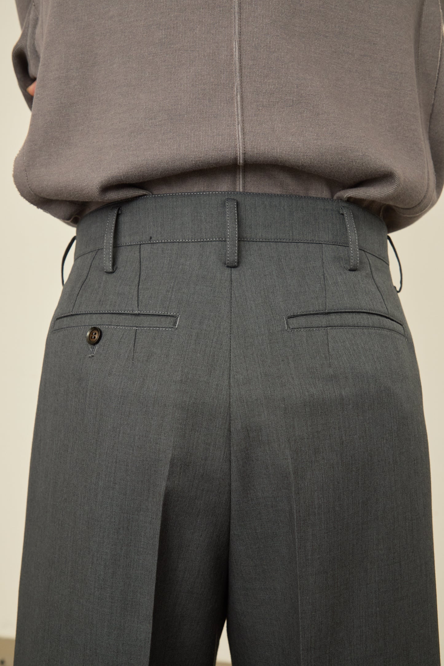 UN(I)FORM " SLIT " PANTS : / BLACK