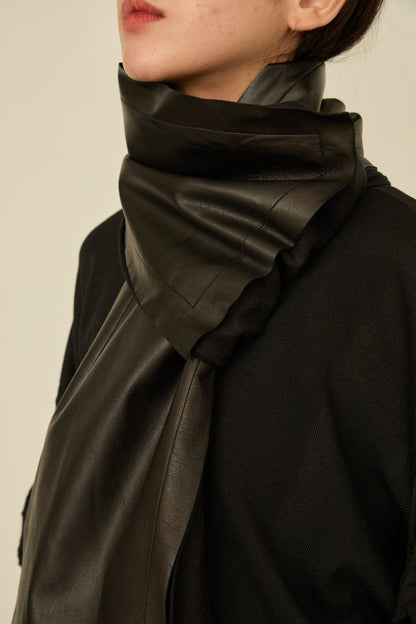 i'm here : " LEATHER " SCARF : / BLACK