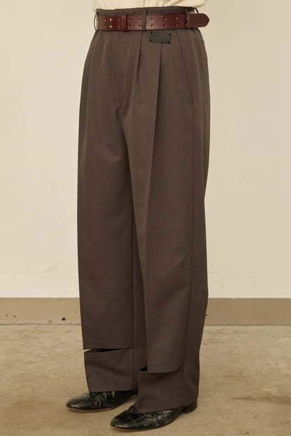 UN(I)FORM " SLIT " PANTS : / BROWN