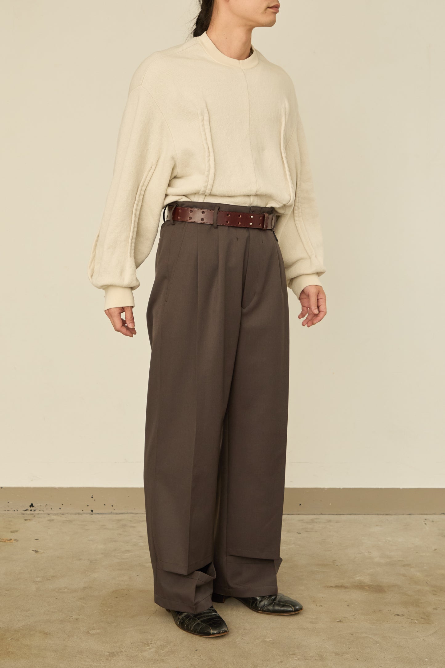 UN(I)FORM " SLIT " PANTS : / BROWN
