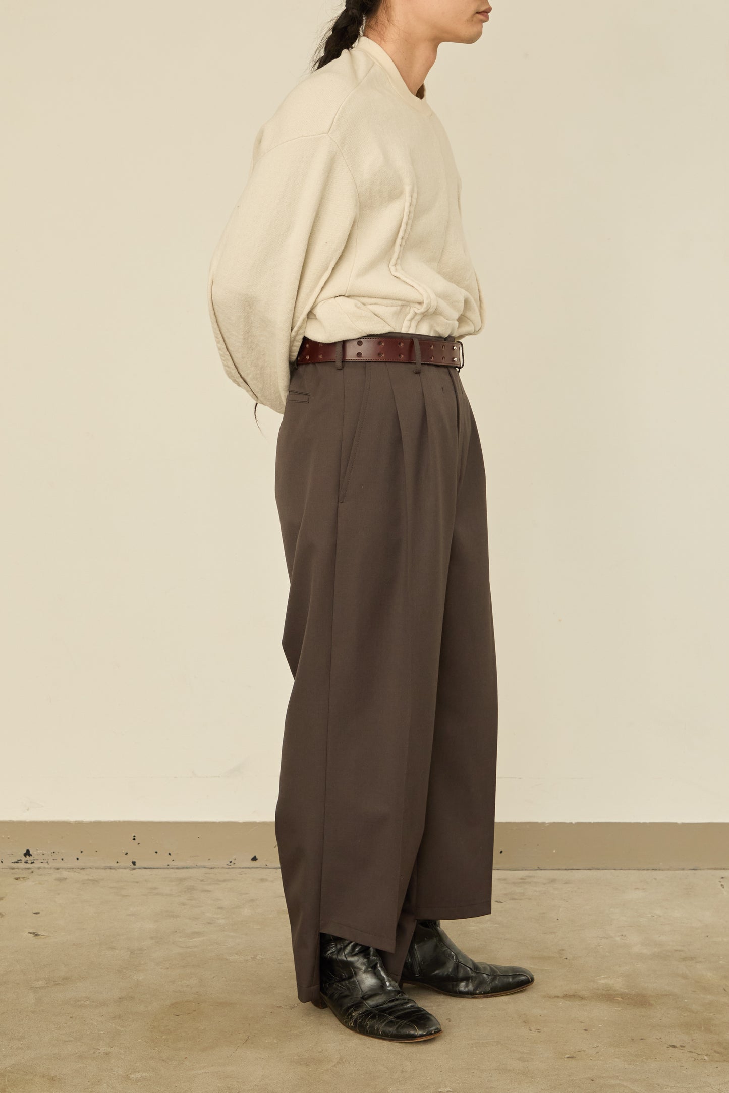 UN(I)FORM " SLIT " PANTS : / BROWN