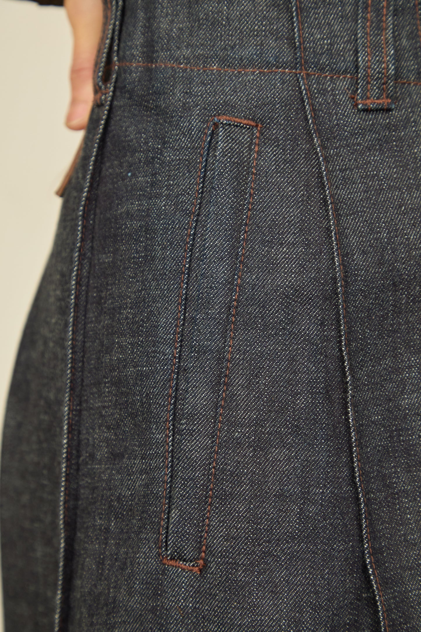 i'm here : " BOX " DENIM PANTS : / BLUE