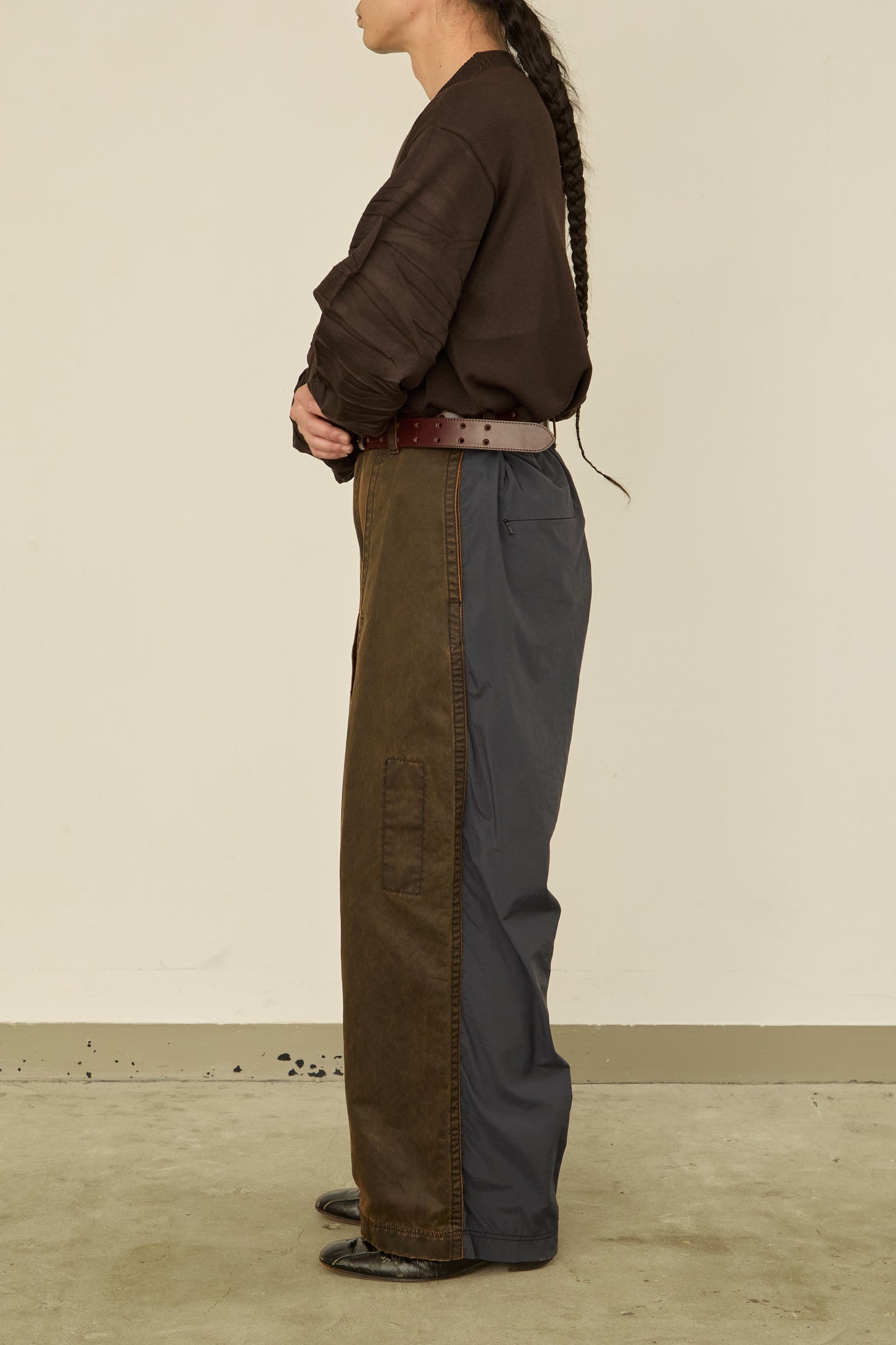 i'm here : " DOCKING " PANTS : / BROWN