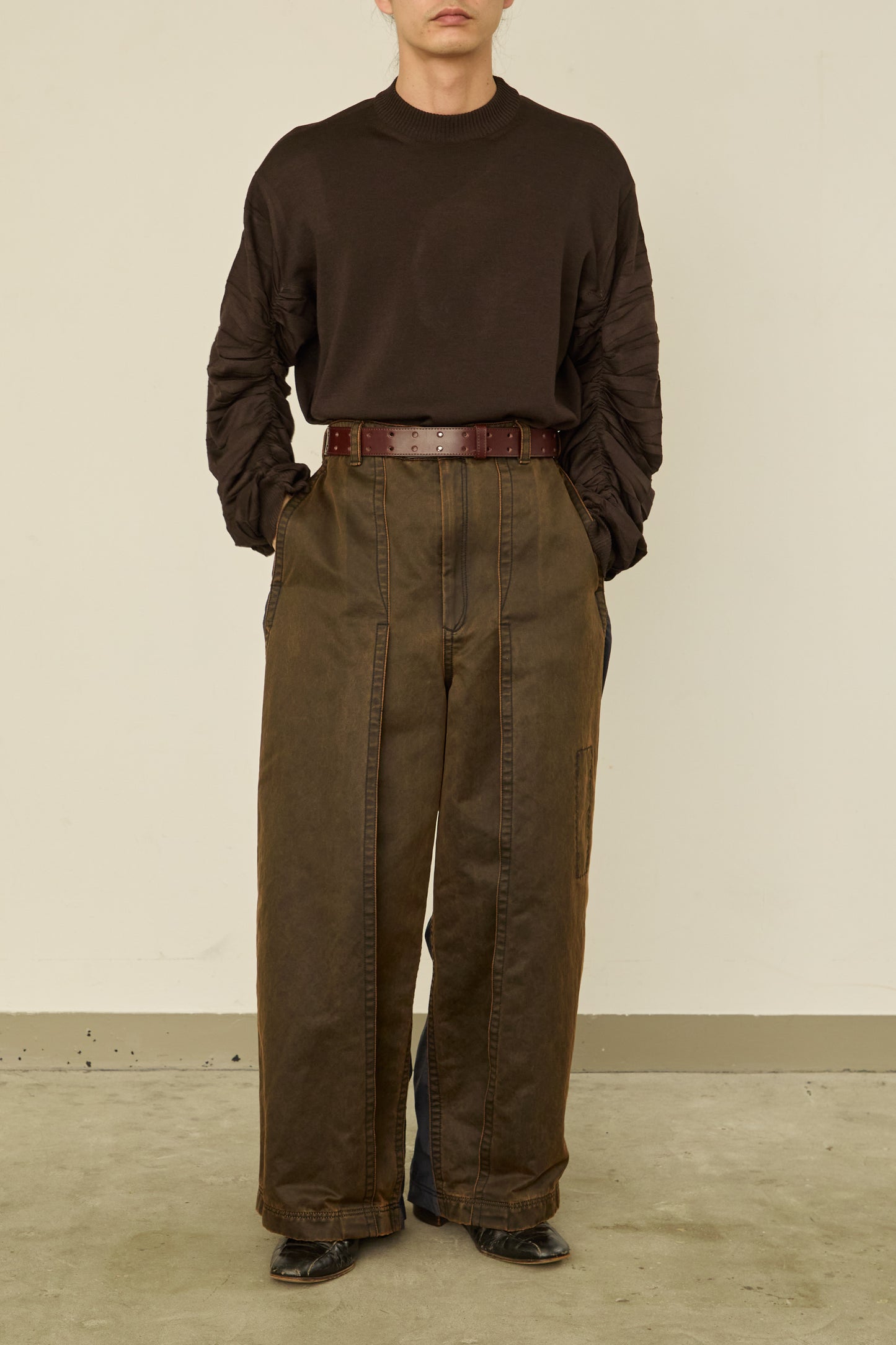 i'm here : " DOCKING " PANTS : / BROWN