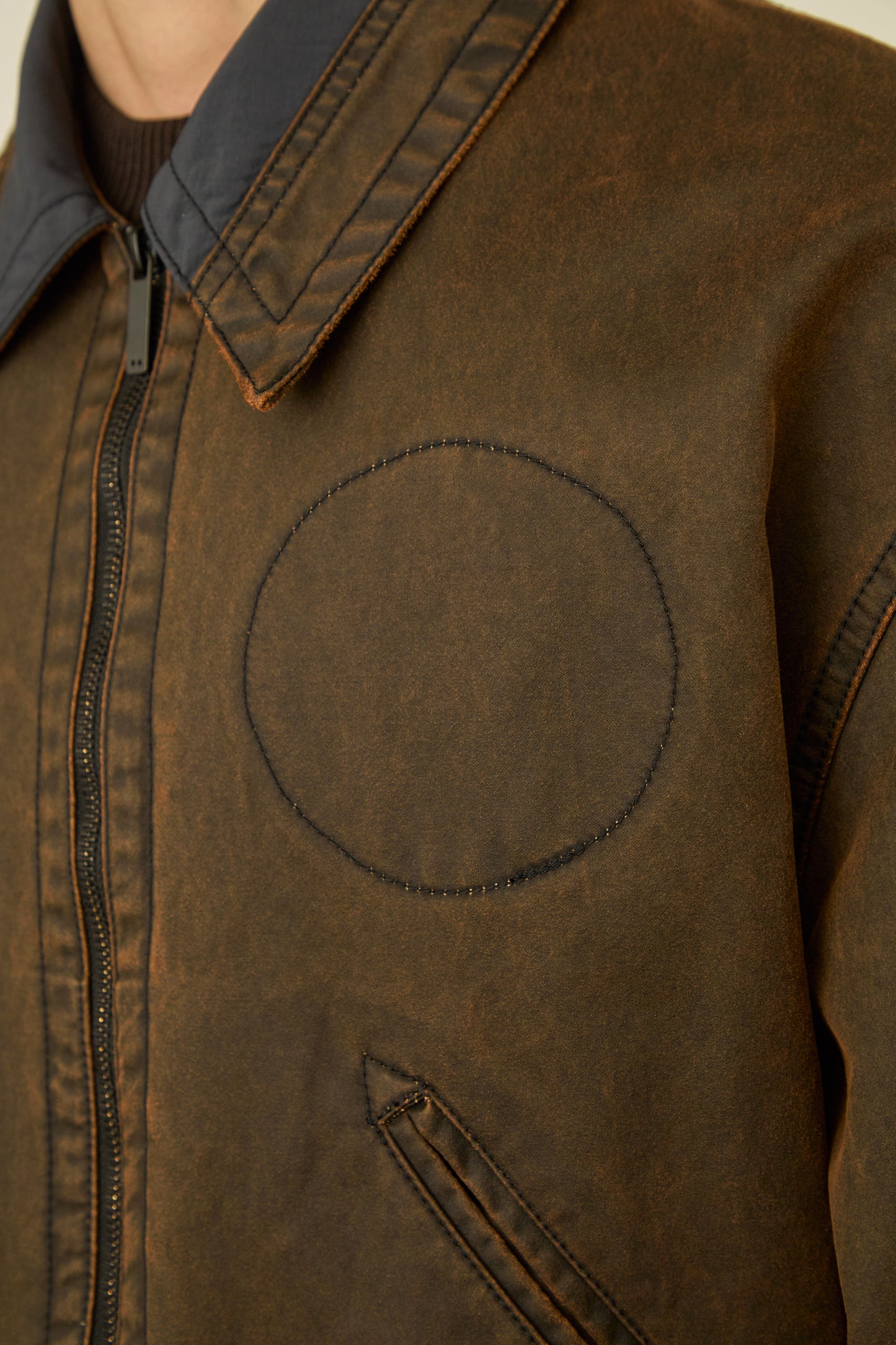 i'm here : " DOCKING " JACKET : / BROWN