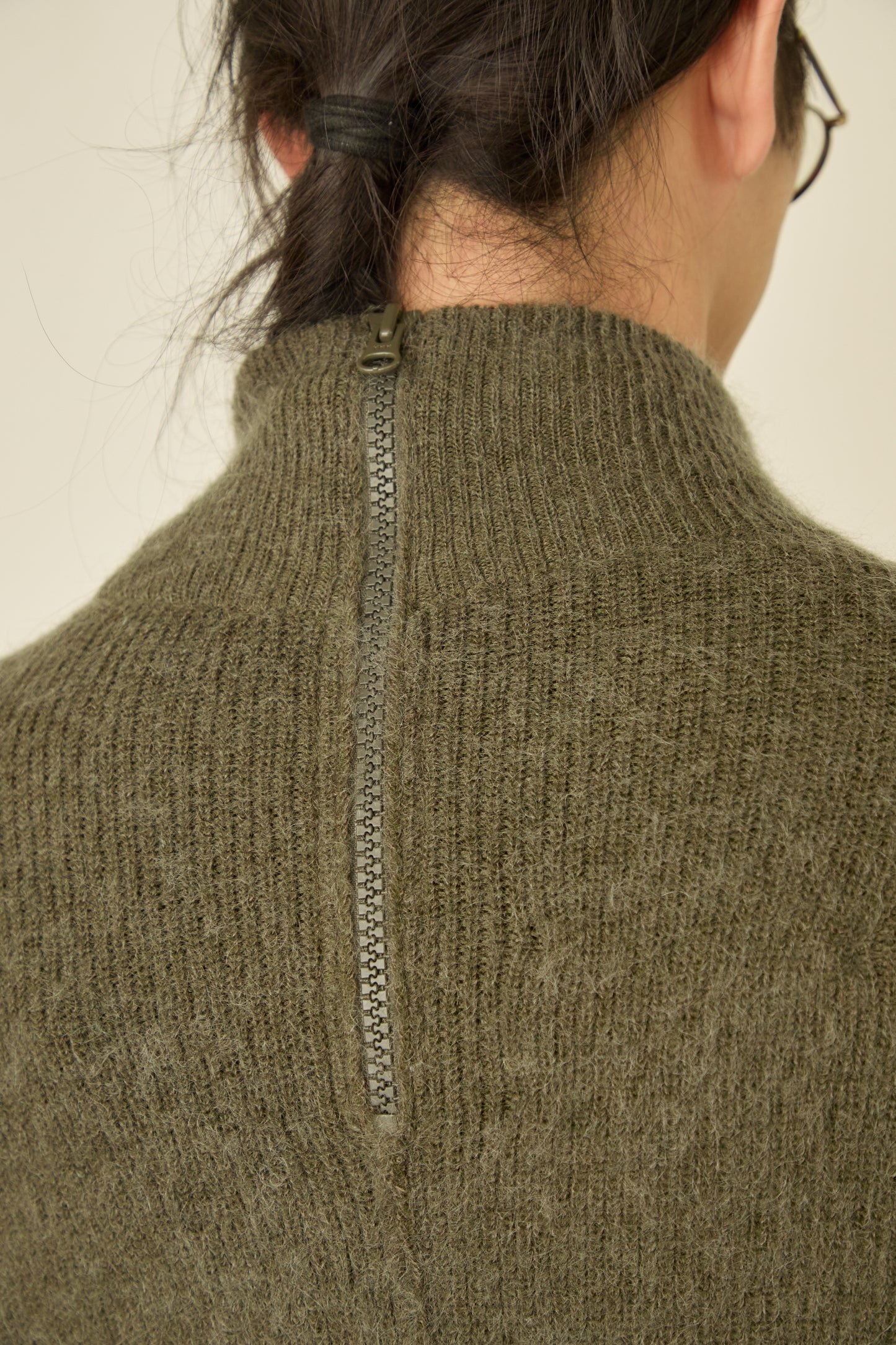 i'm here : " SWITCH " DRIVER`S KNIT : / BROWN