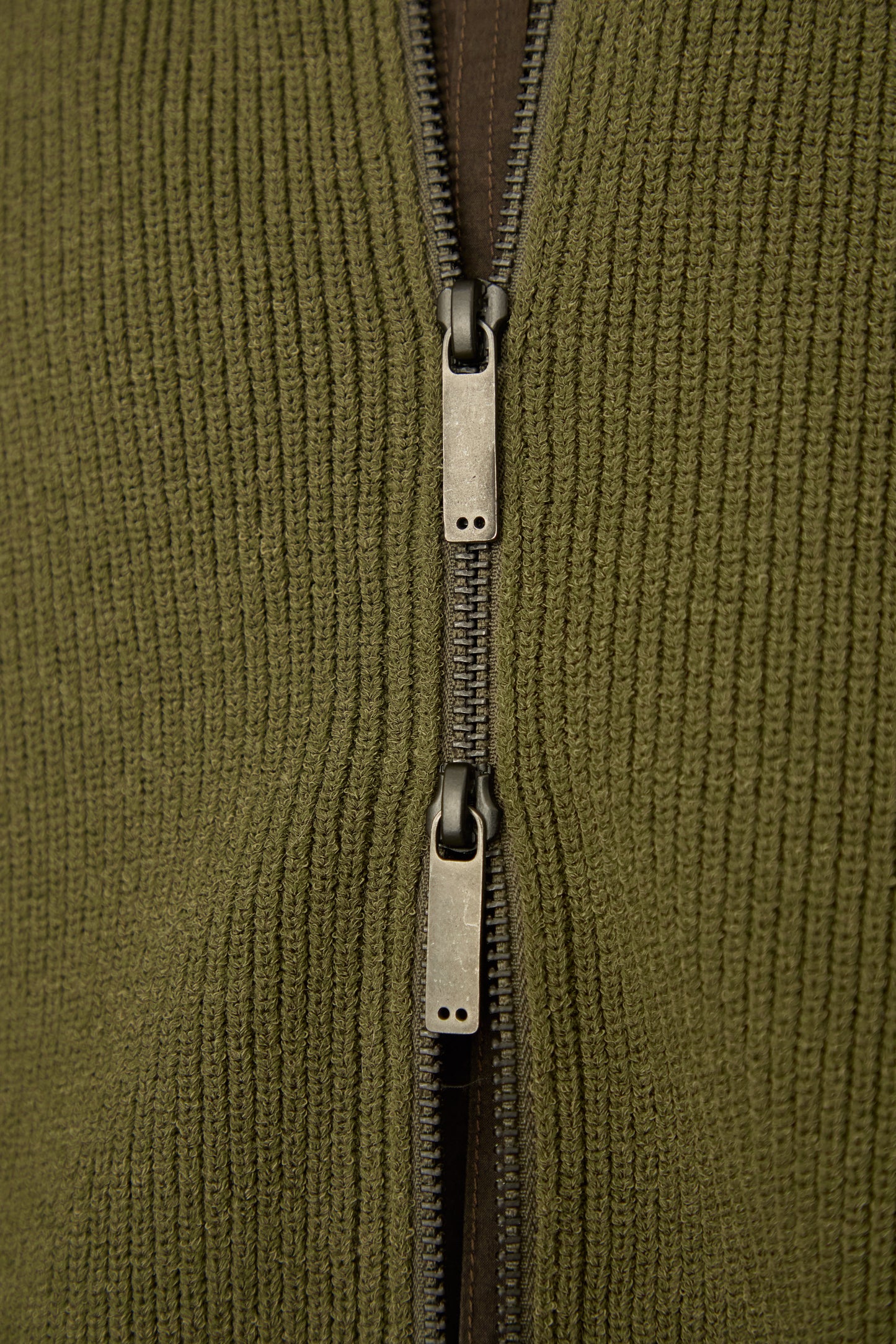 i'm here : " SWITCH " DRIVER`S KNIT : / BROWN