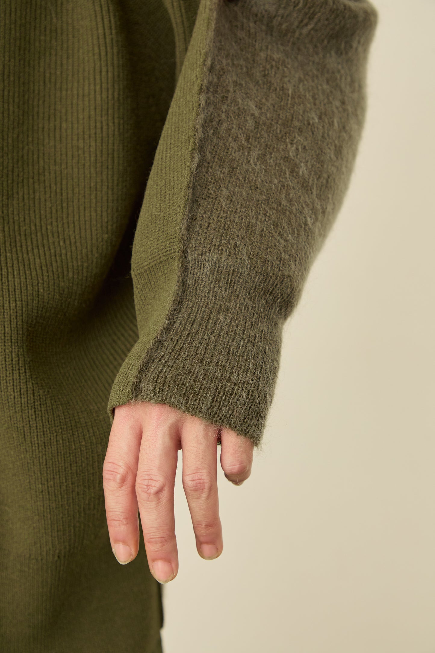 i'm here : " SWITCH " DRIVER`S KNIT : / BROWN