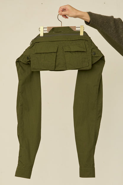i'm here : " SLEEVE "  BAG : / KHAKI