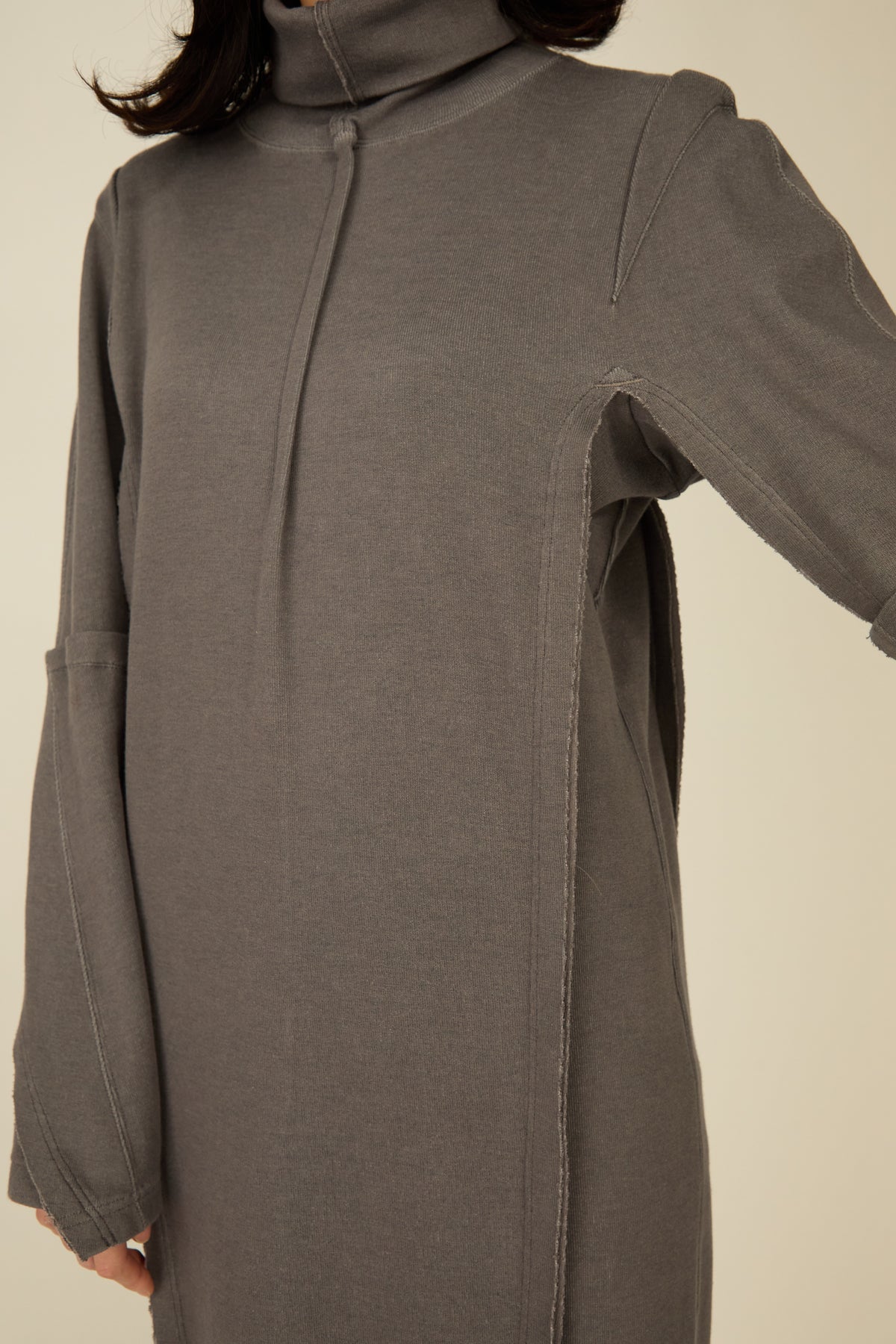 i'm here : " SLIT " JERSEY : ONE PIECE / GRAY