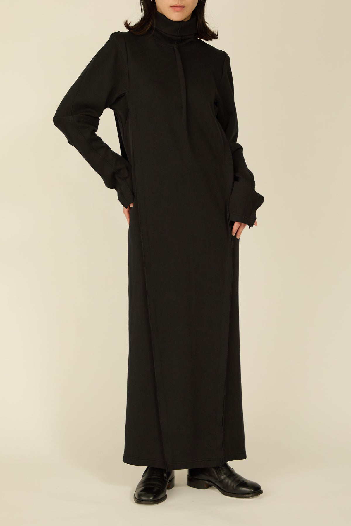 i'm here : " SLIT " JERSEY : ONE PIECE / BLACK