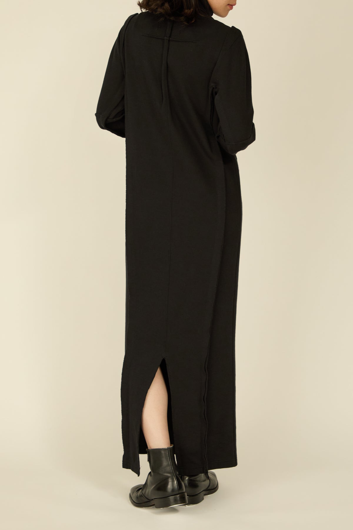 i'm here : " SLIT " JERSEY : ONE PIECE / BLACK