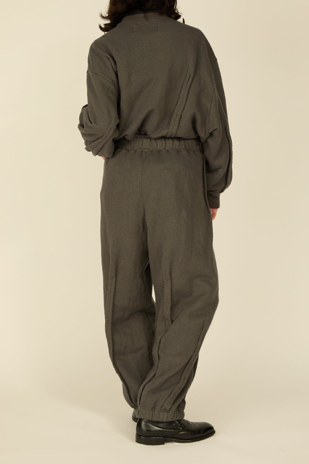 i'm here : " METAL " SWEAT PANTS : / GRAY