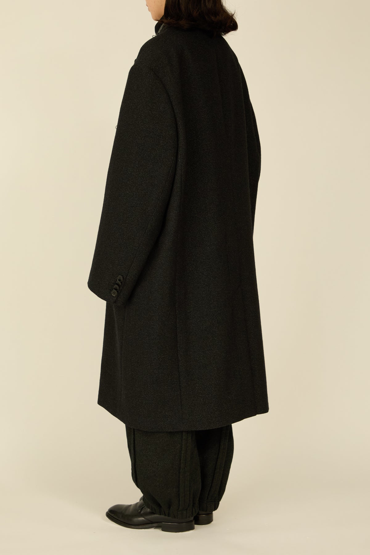 i'm here : GRANDPA COAT : / BLACK