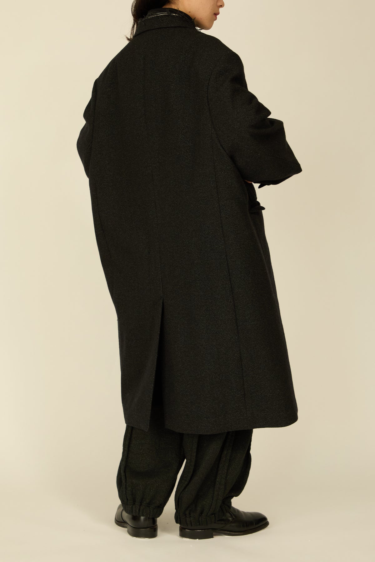 i'm here : GRANDPA COAT : / BLACK