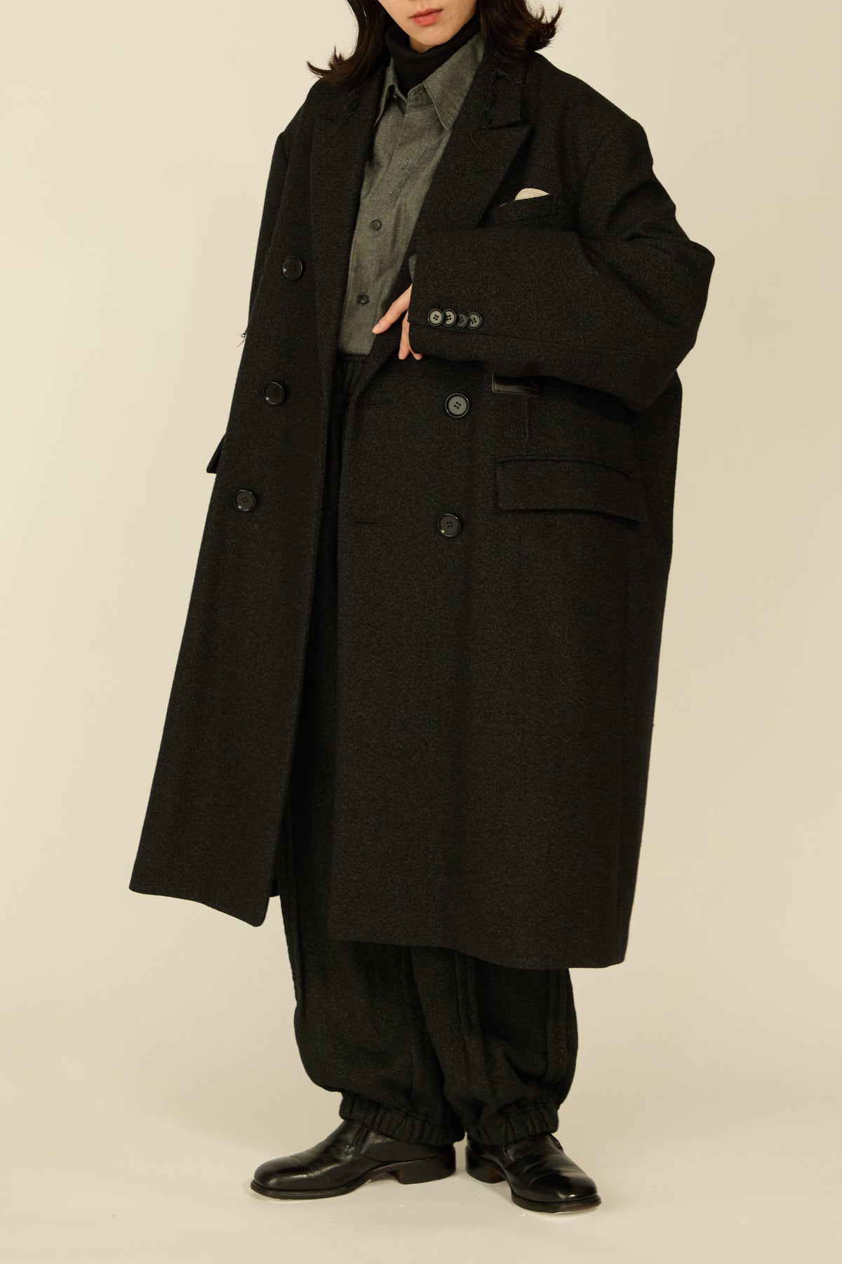 i'm here : GRANDPA COAT : / BLACK
