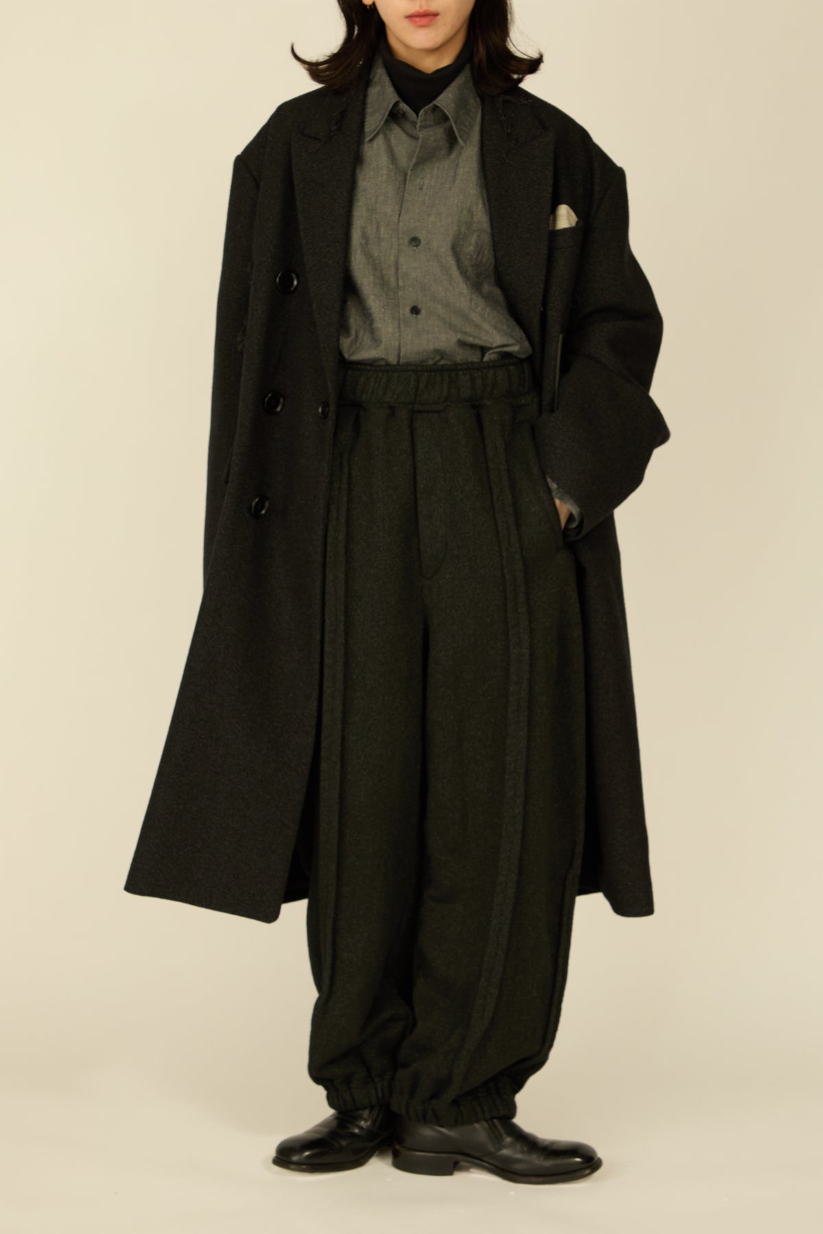 i'm here : GRANDPA COAT : / BLACK