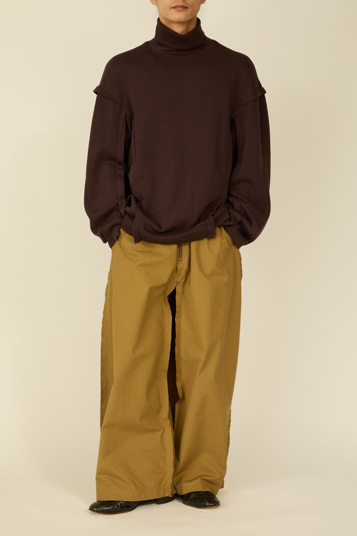 i'm here : " SLIT " JERSEY : / BROWN