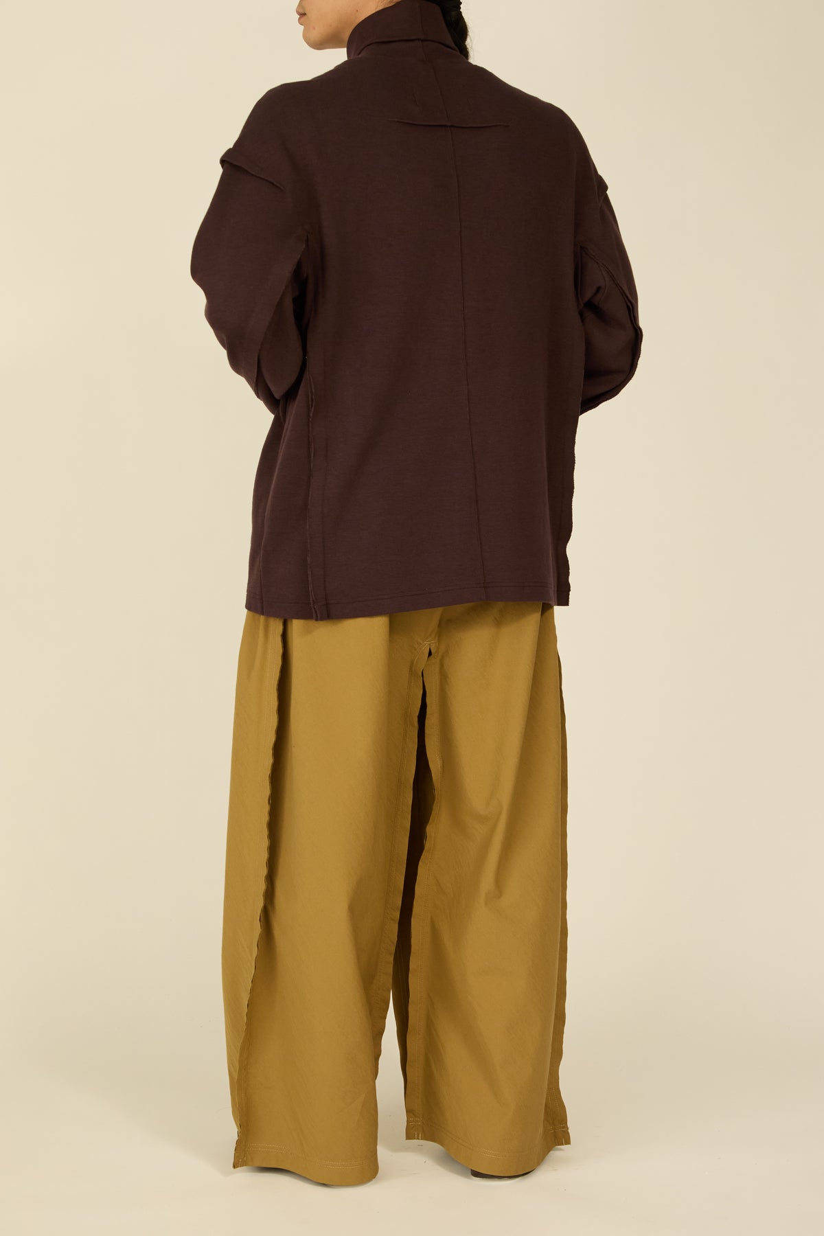 i'm here : " SLIT " JERSEY : / BROWN