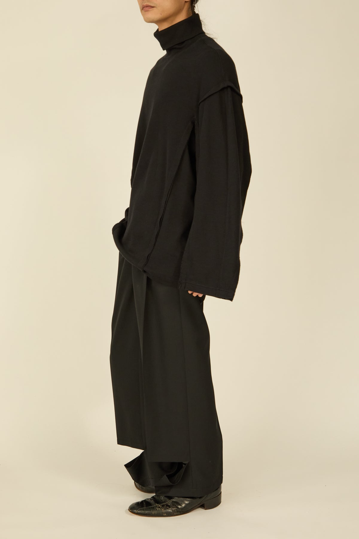 i'm here : " SLIT " JERSEY : / BLACK