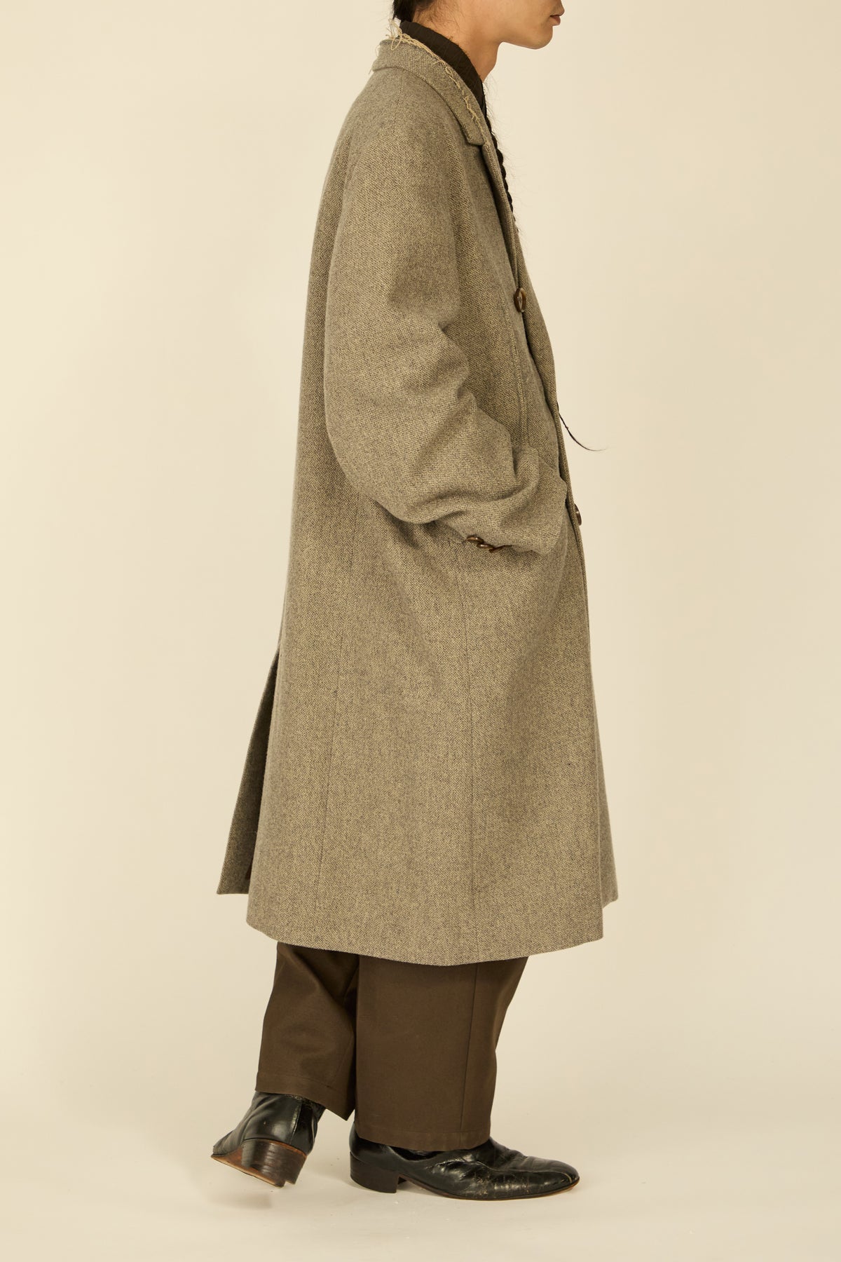 i'm here : GRANDPA COAT : / L.GRAY