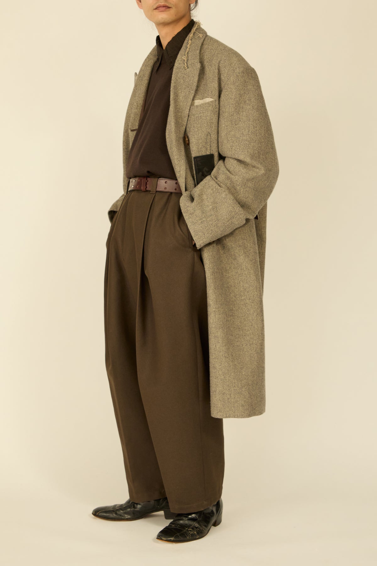 i'm here : GRANDPA COAT : / L.GRAY